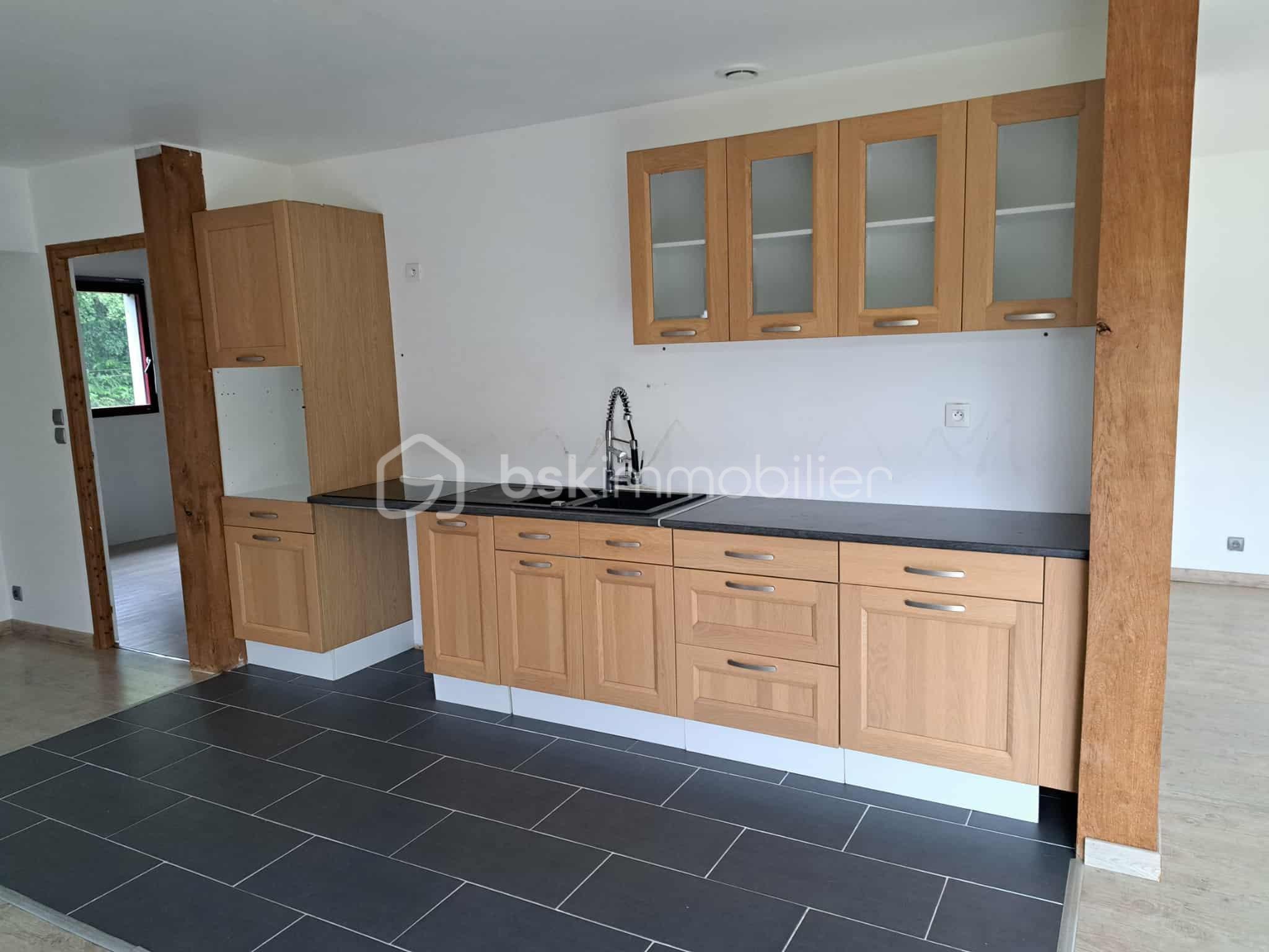 Maison de 114 m² - deda7c82-8e90-44d8-a1ed-7a7bb8d9a72c.jfif