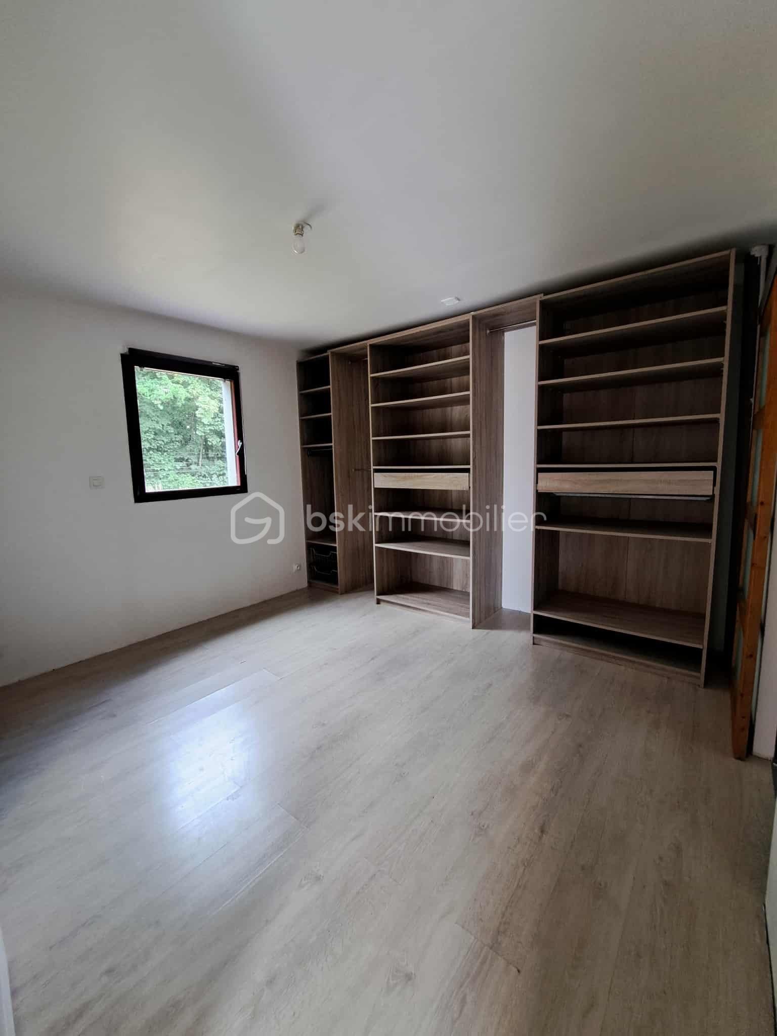 Maison de 114 m² - ea7a0bd7-e79f-4490-8848-9fc83091ed0f.jfif