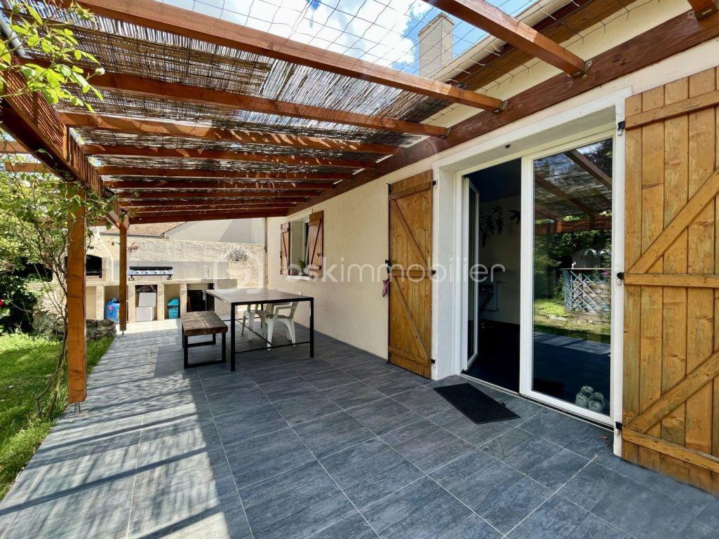 Maison de 147 m² - 3maison-6-limeil-brevannes-147-1388771-1366w.jpg