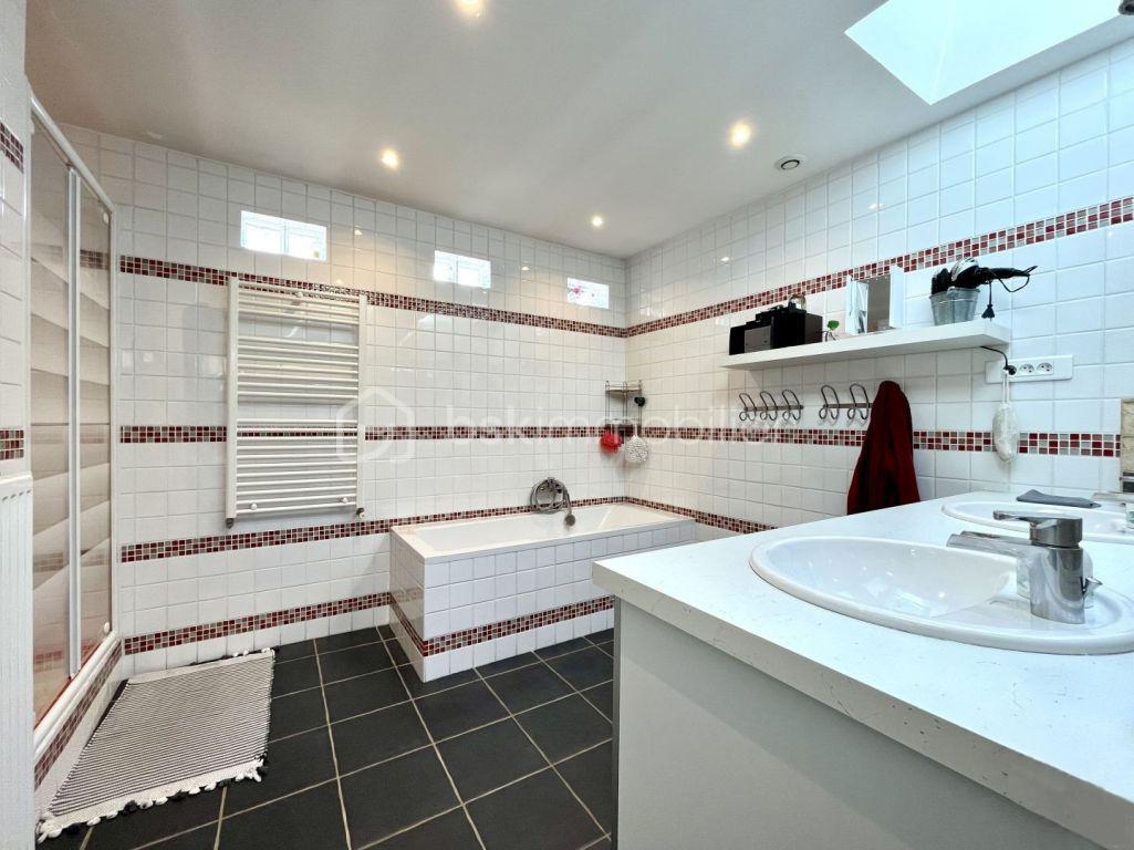 Maison de 147 m² - 11maison-6-limeil-brevannes-147-1388771-1366w.jpg