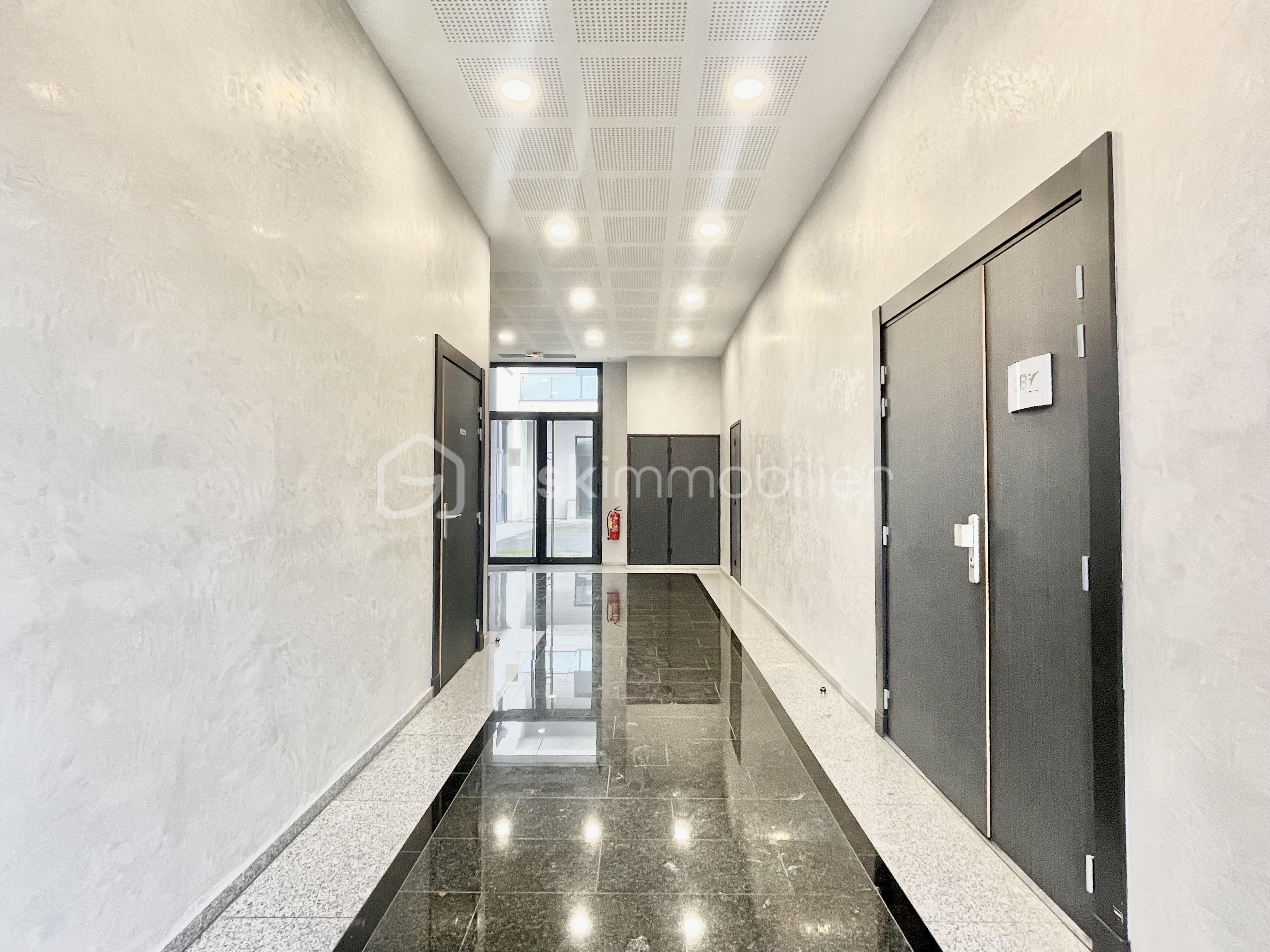 Bureau de 35,58 m² - IMG_4572.jpg