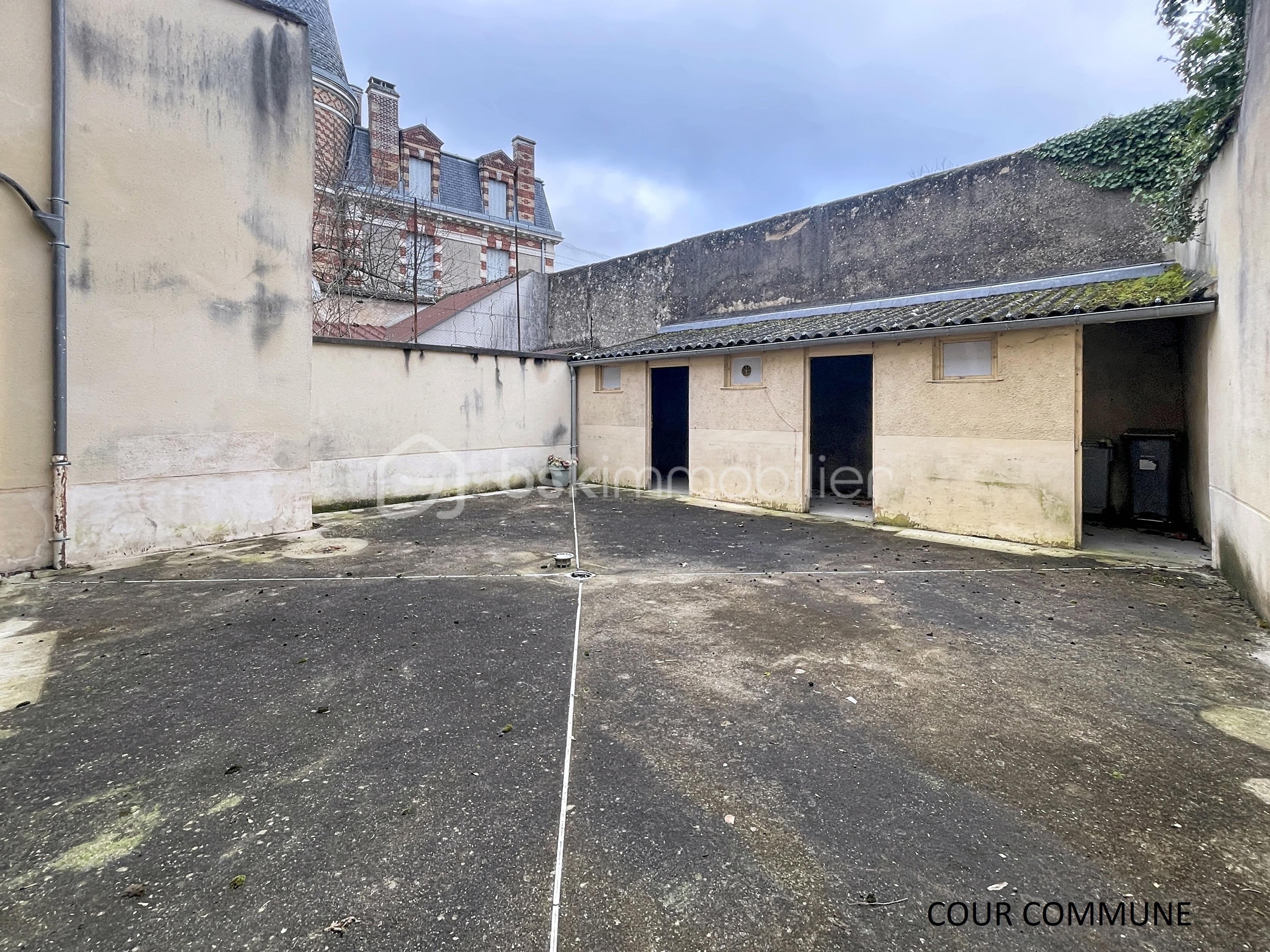 Immeuble mixte de 122 m² - lefort_00007.jpg