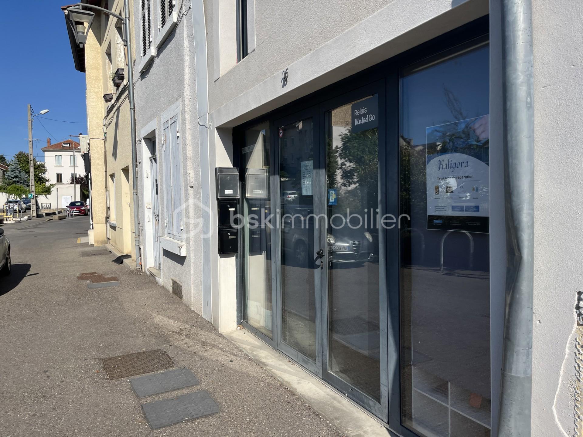 Local d'activités de 24,52 m² - df217bac-e340-41f5-b212-0fd8a5eccbb5.jpeg