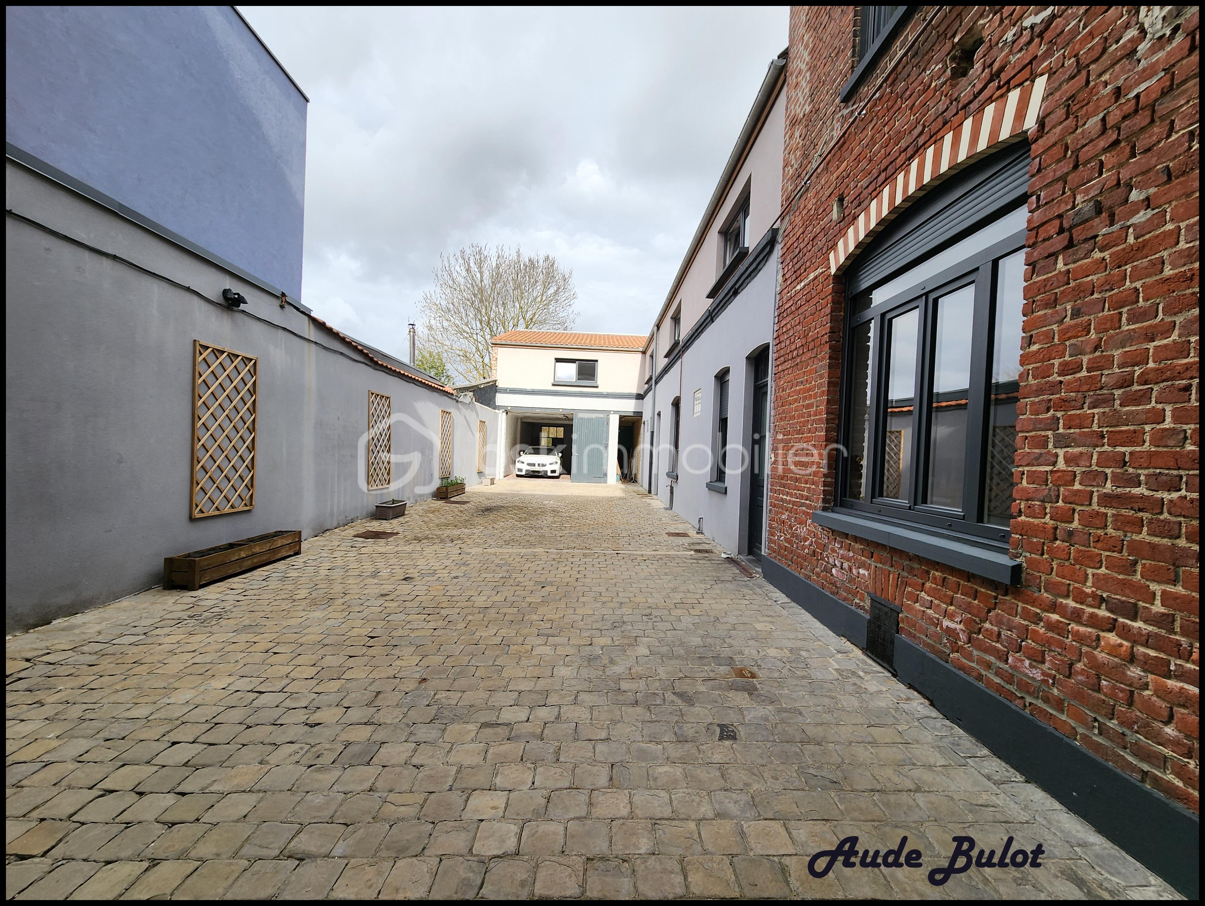 Maison 10 pièces 264 m² · à Lille · 264 m² · 676 000 €