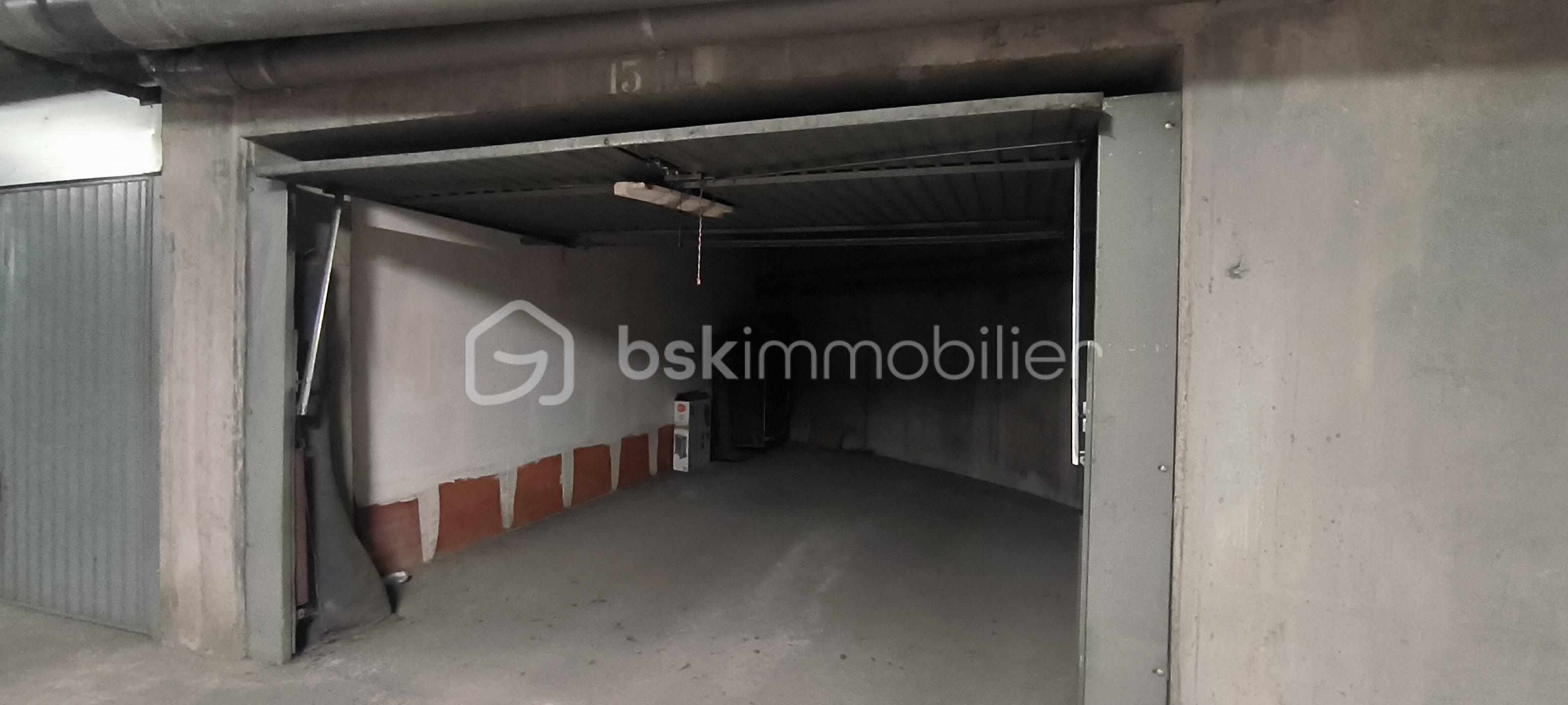 garage.jpg