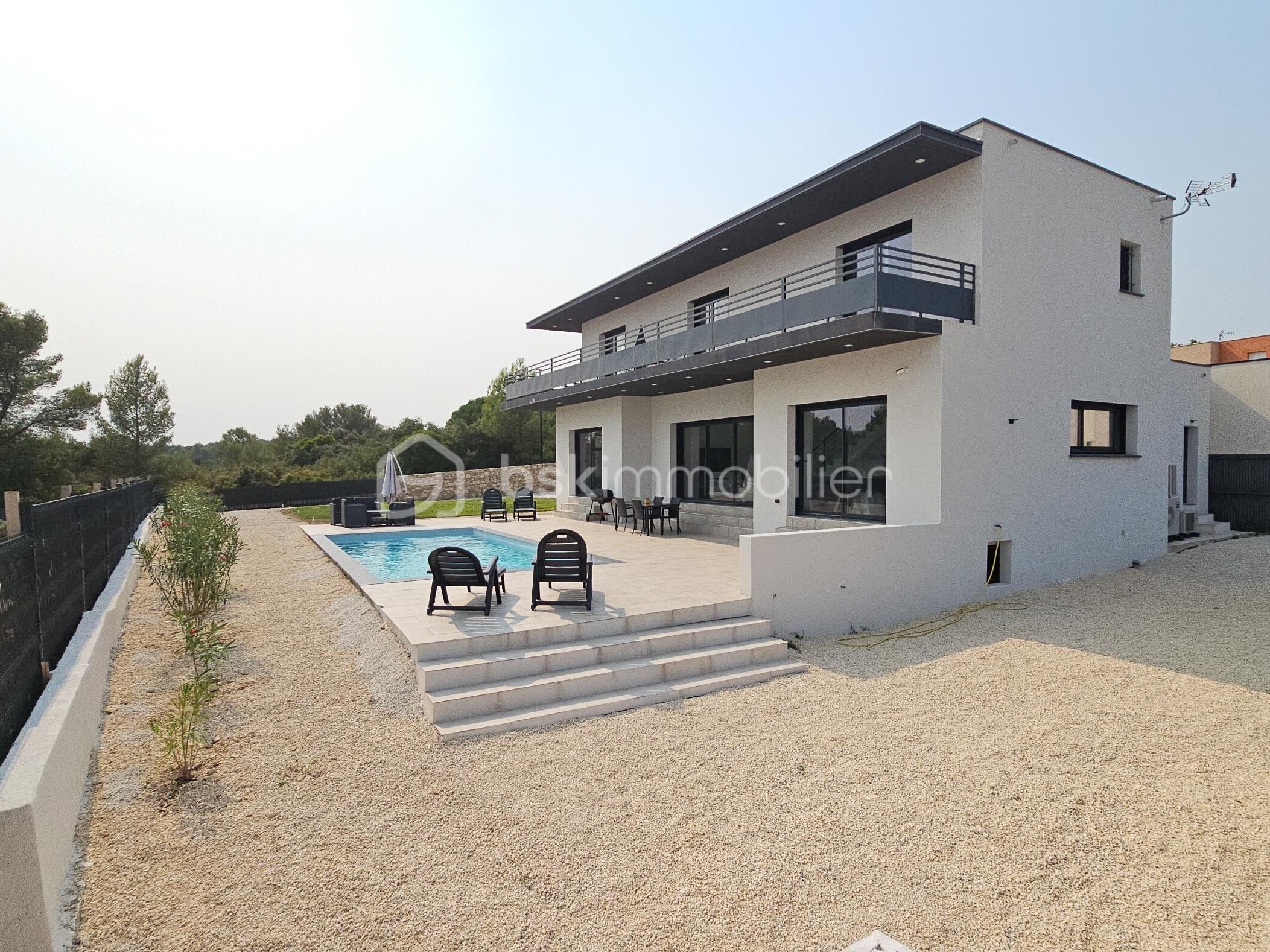 Villa de 190 m² - exposio_132889769.jpg