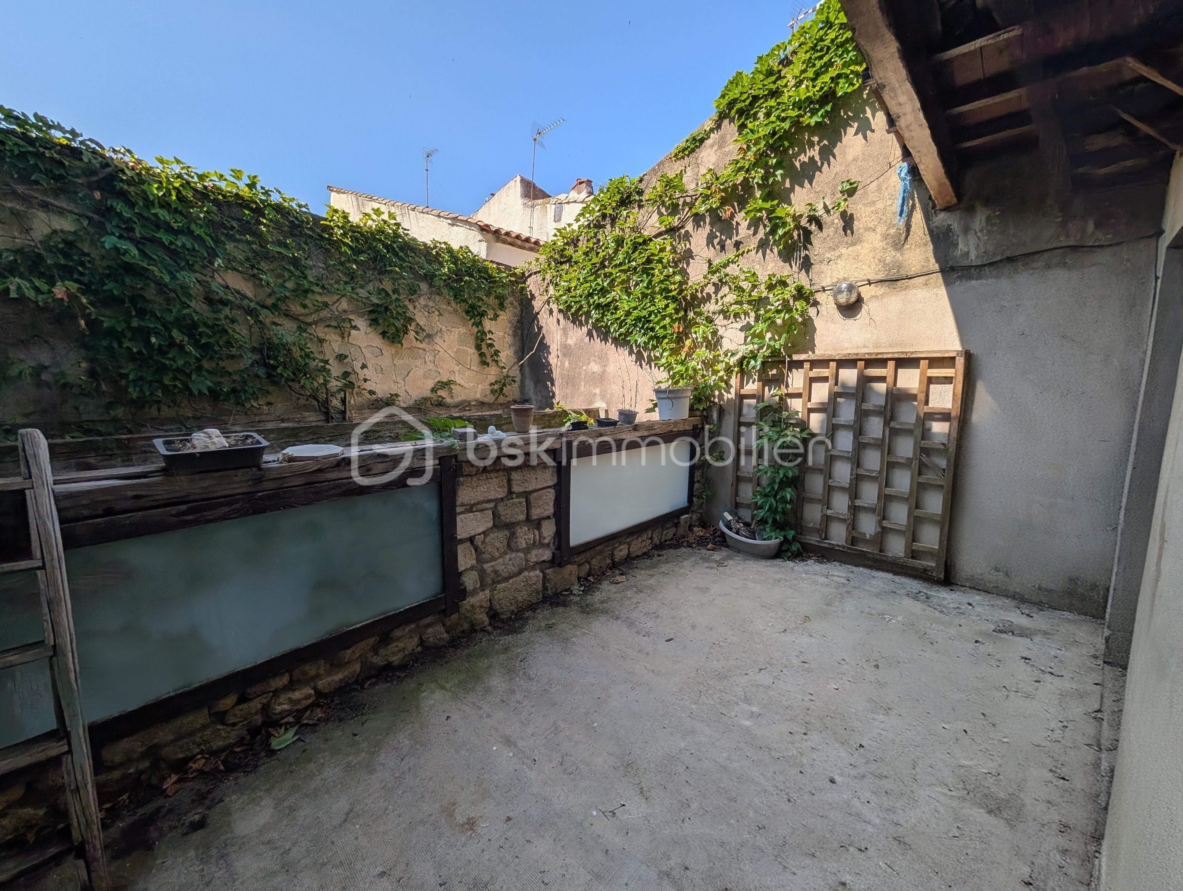Maison 5 pièces 140 m² · à Montagnac · 140 m² · 120 000 €