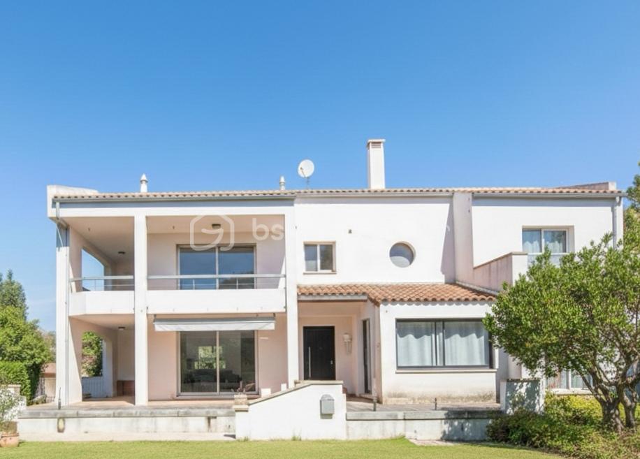 Maison d architecte de 309,46 m² - Facade 2.jpg