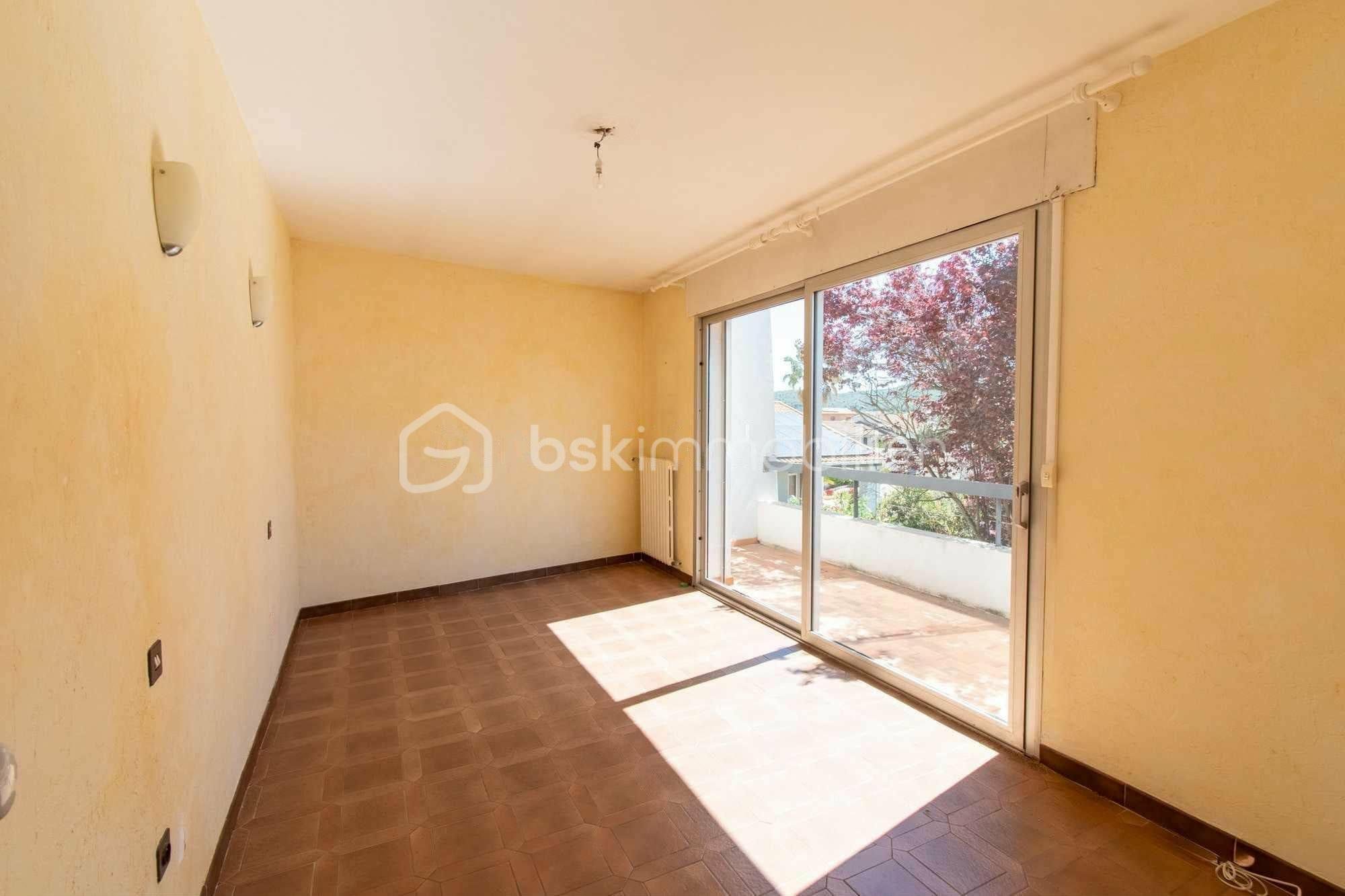 Maison d architecte de 309,46 m² - IMG-20251125-WA0043.jpg