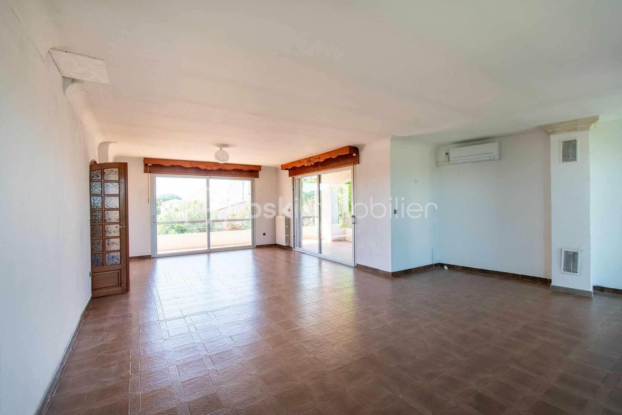 Maison d architecte de 309,46 m² - IMG-20251125-WA0042.jpg