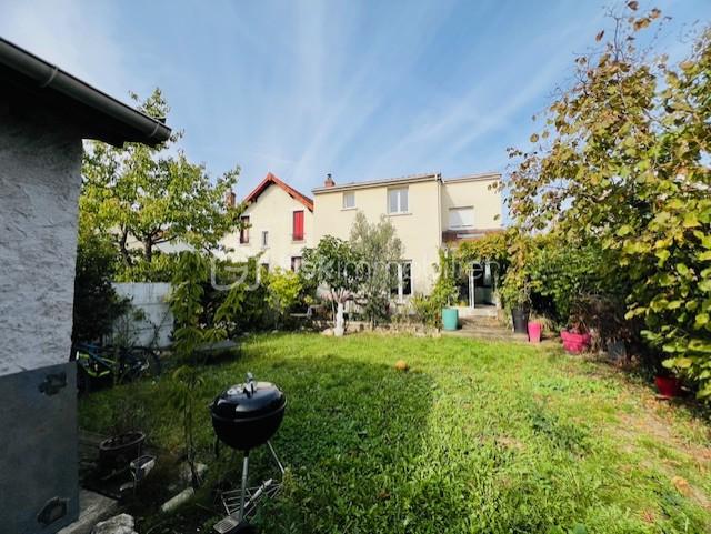 Maison de 160 m² - thumbnail_IMG_5554.jpg
