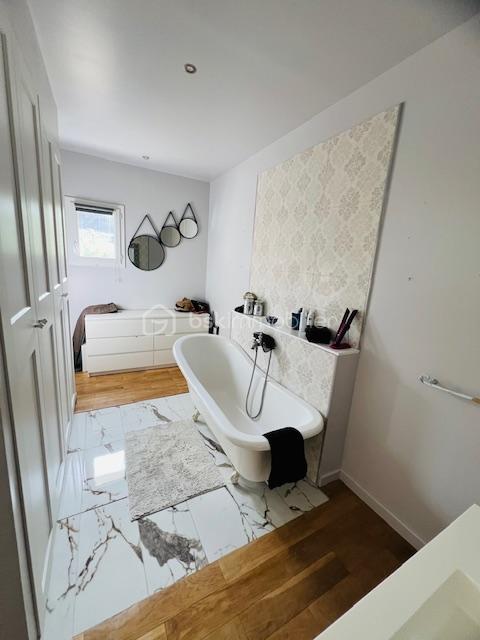 Maison de 160 m² - thumbnail_IMG_5563.jpg