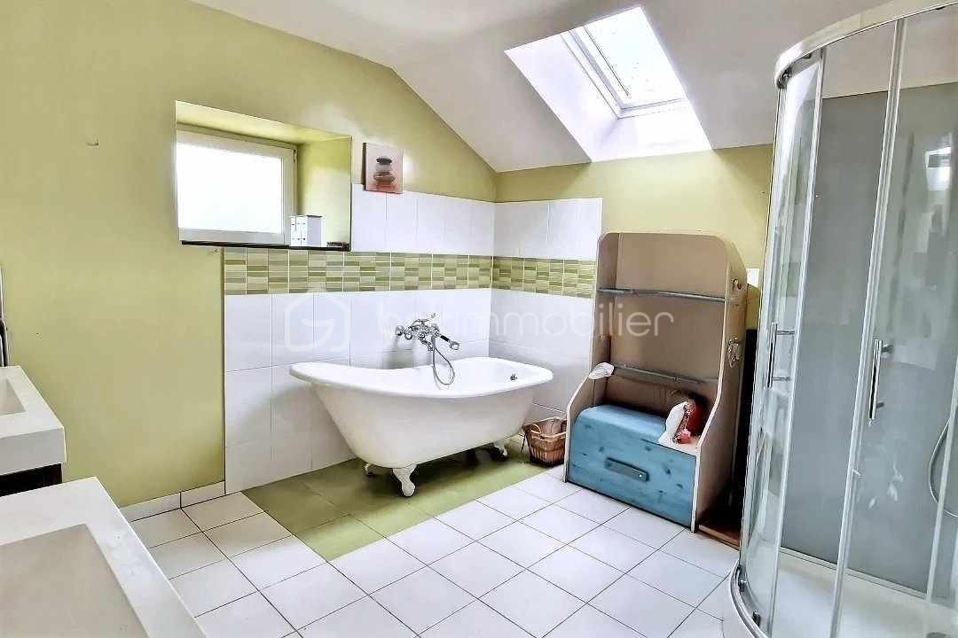 Maison de 167 m² - 490992397_1053306386845486_7920095770662809061_n.jpg