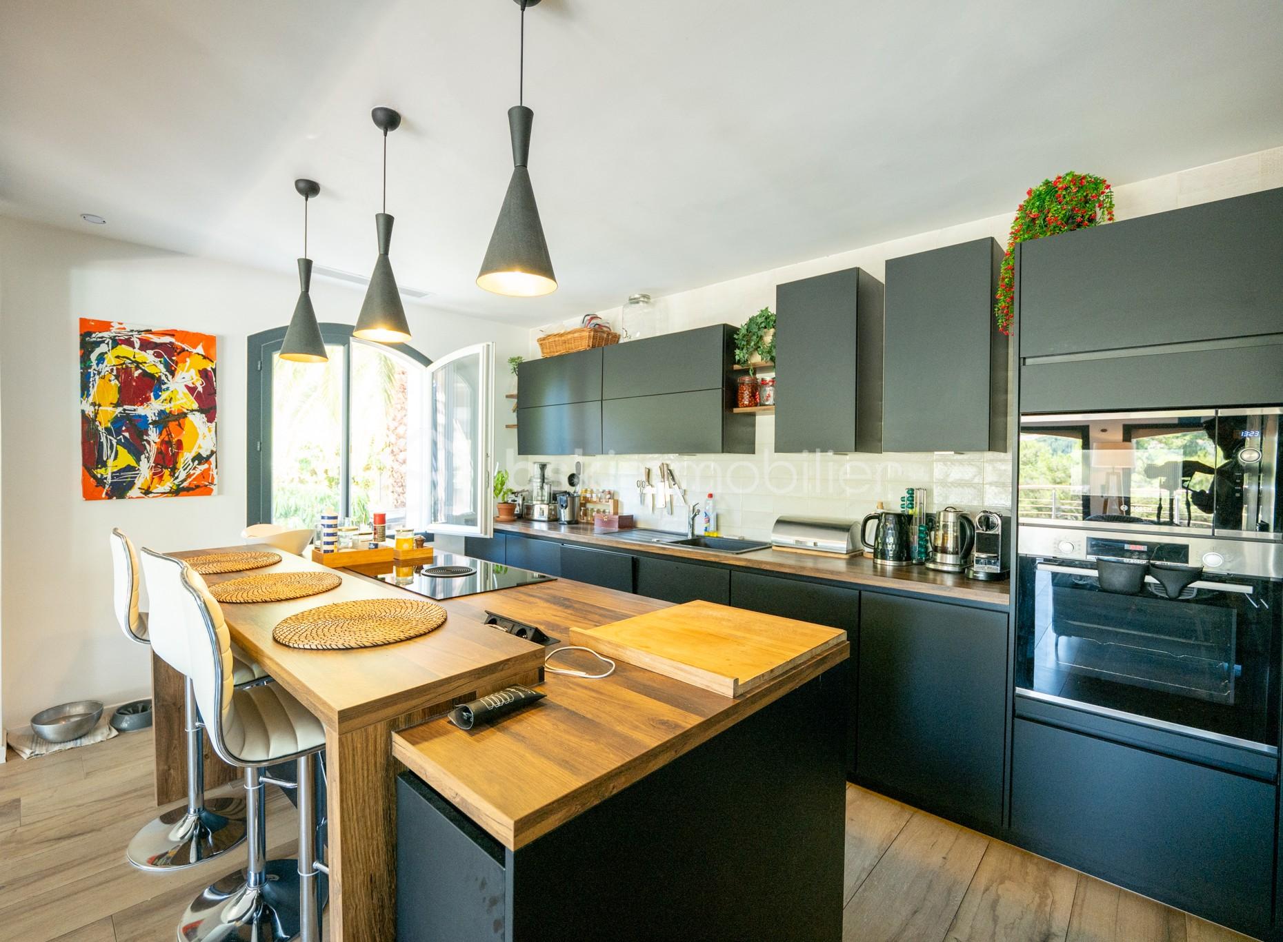 Maison de 167 m² - CUISINE HAUT 2B.jpg