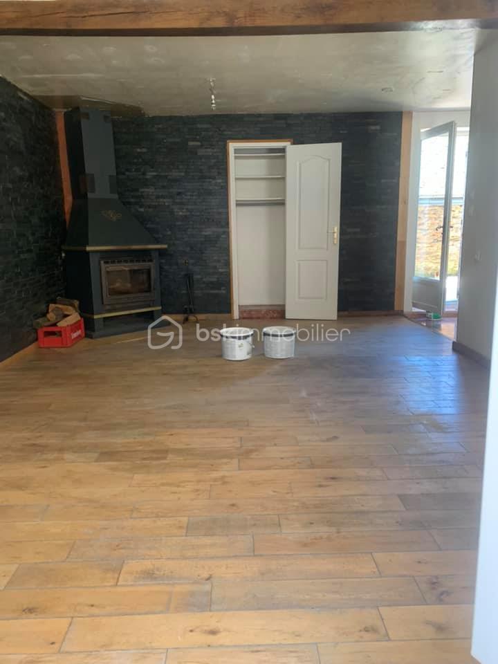 Maison de 133 m² - 476826100_9514262461931315_4609731354615483773_n.jpg