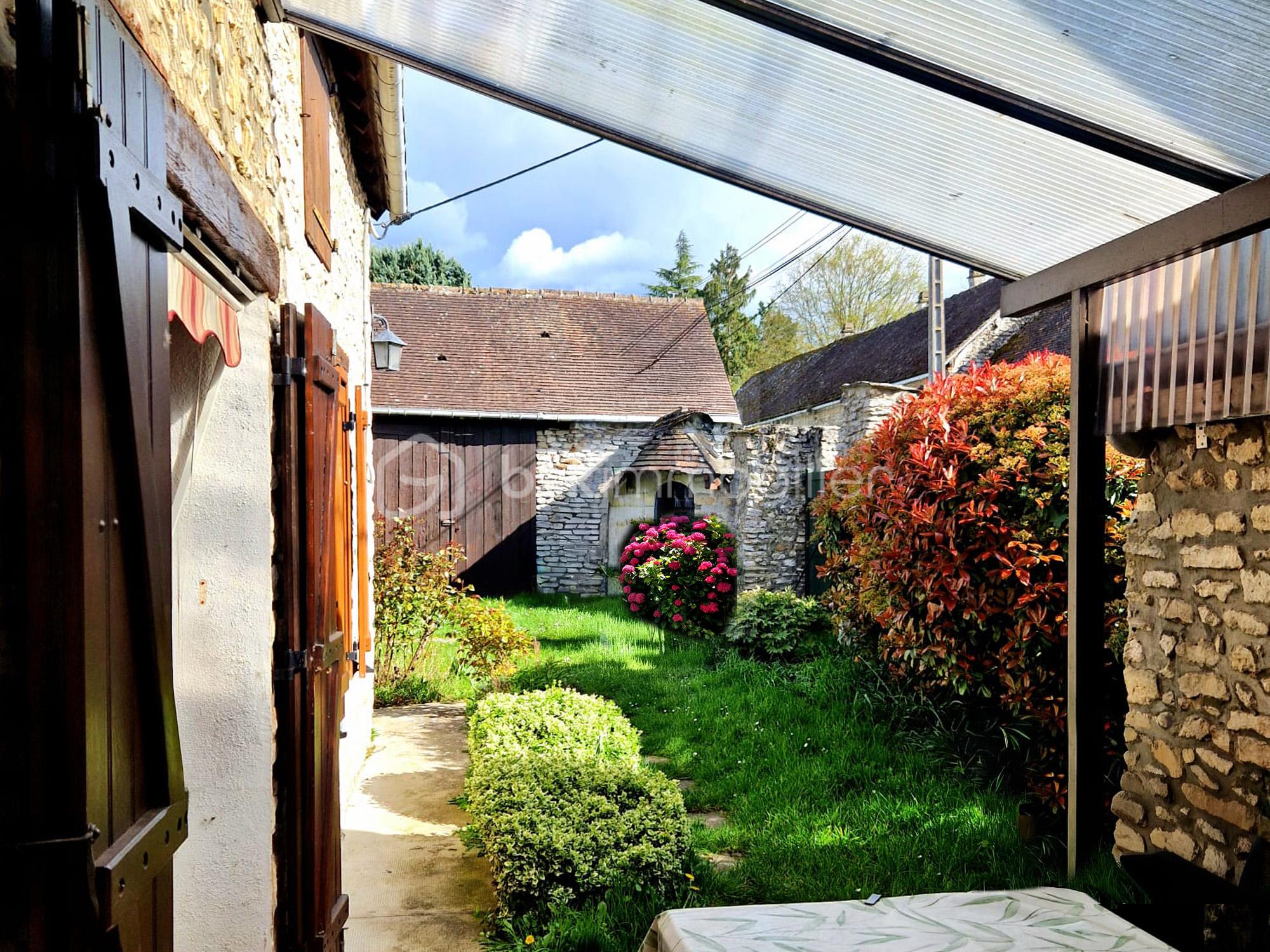 IMMOBILIER HOUDAN CELINE VAN DE WALLE BSK IMMOBILIER 5'.jpg