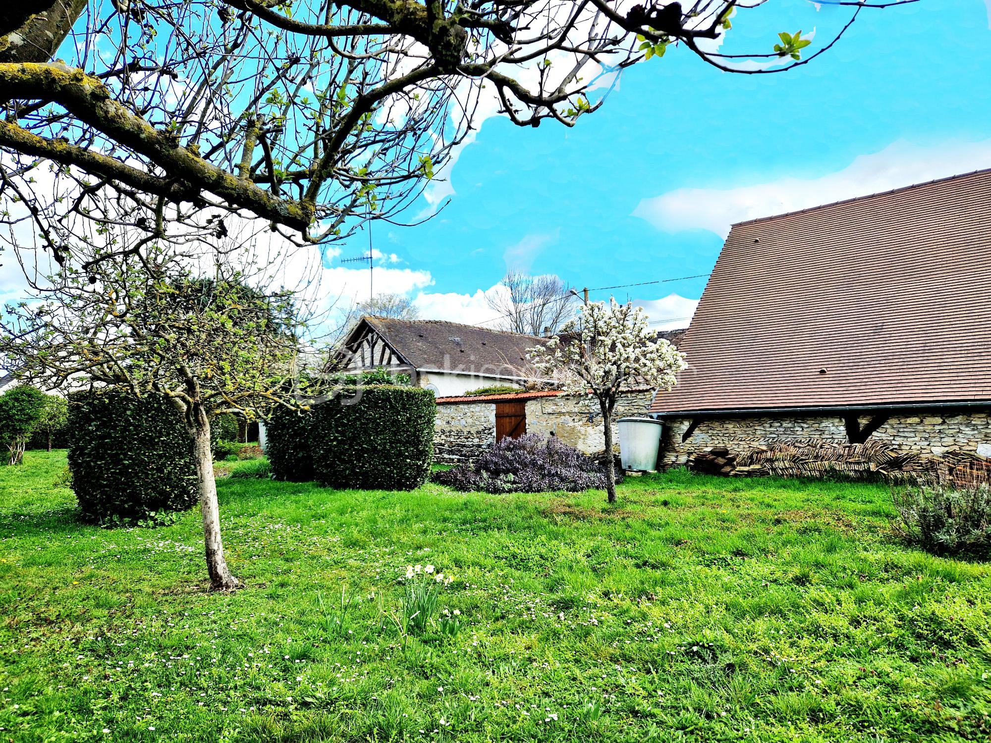 IMMOBILIER HOUDAN CELINE VAN DE WALLE BSK IMMOBILIER 2.jpg