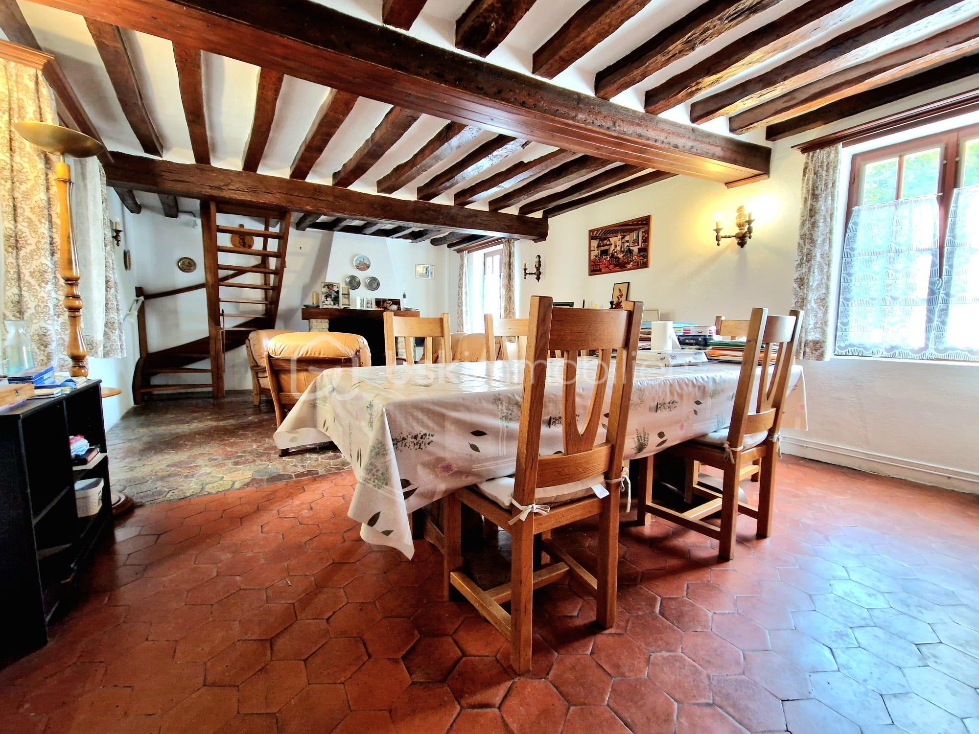 IMMOBILIER HOUDAN CELINE VAN DE WALLE BSK IMMOBILIER 6.jpeg