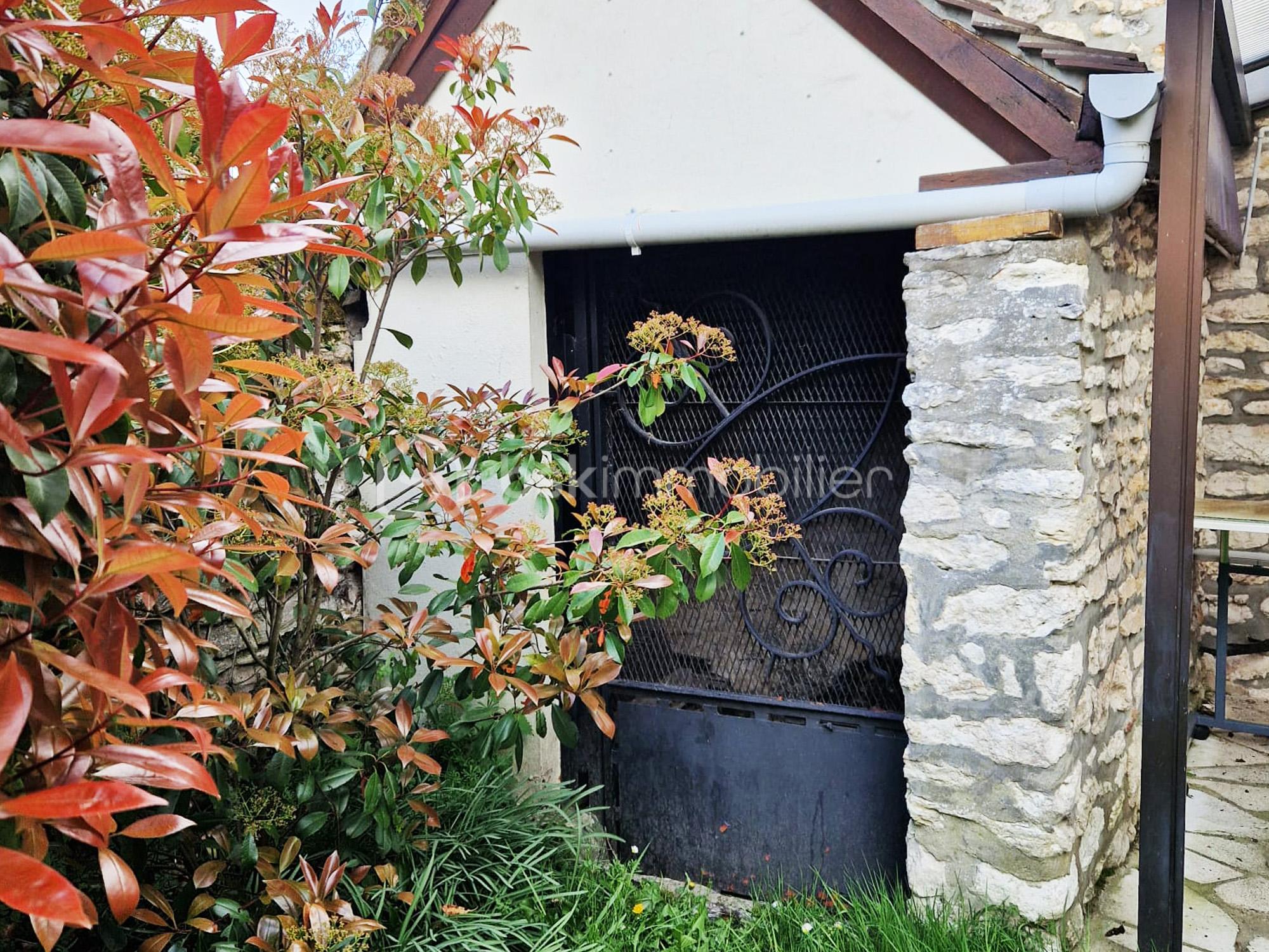 IMMOBILIER HOUDAN CELINE VAN DE WALLE BSK IMMOBILIER 21.jpg