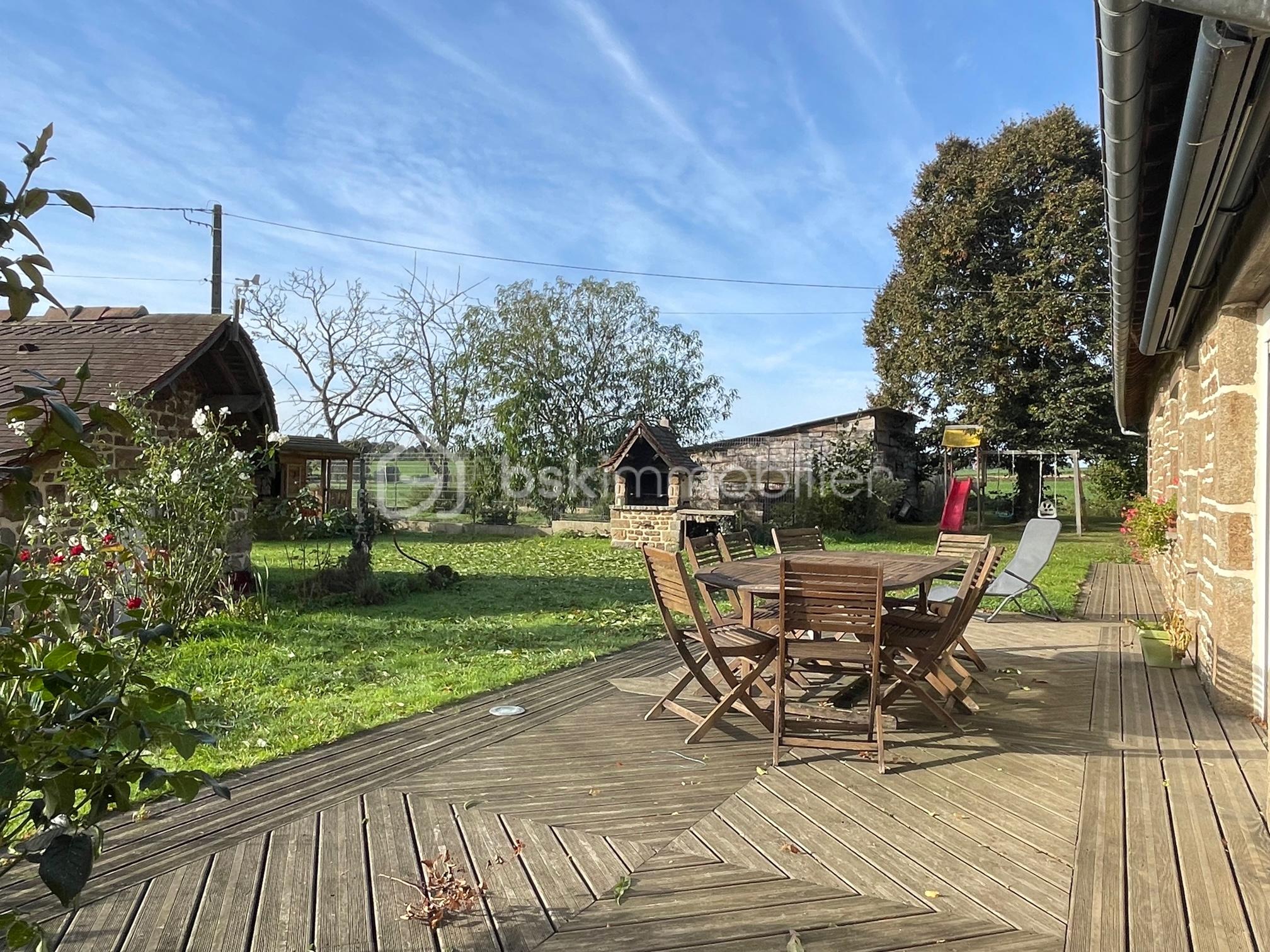 Maison de 200 m² - dehors 2.jpg