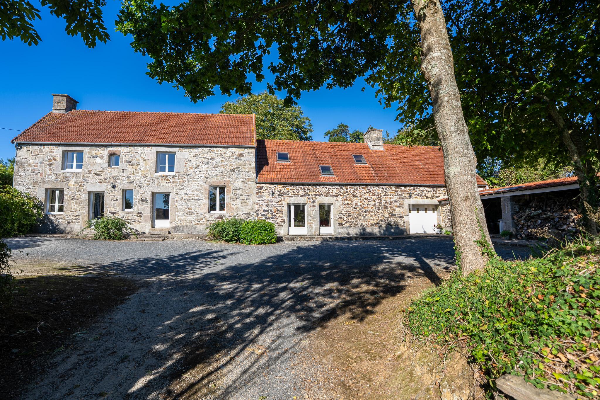 Maison 4 pièces 162 m² · à Le Vast · 162 m² · 295 000 €