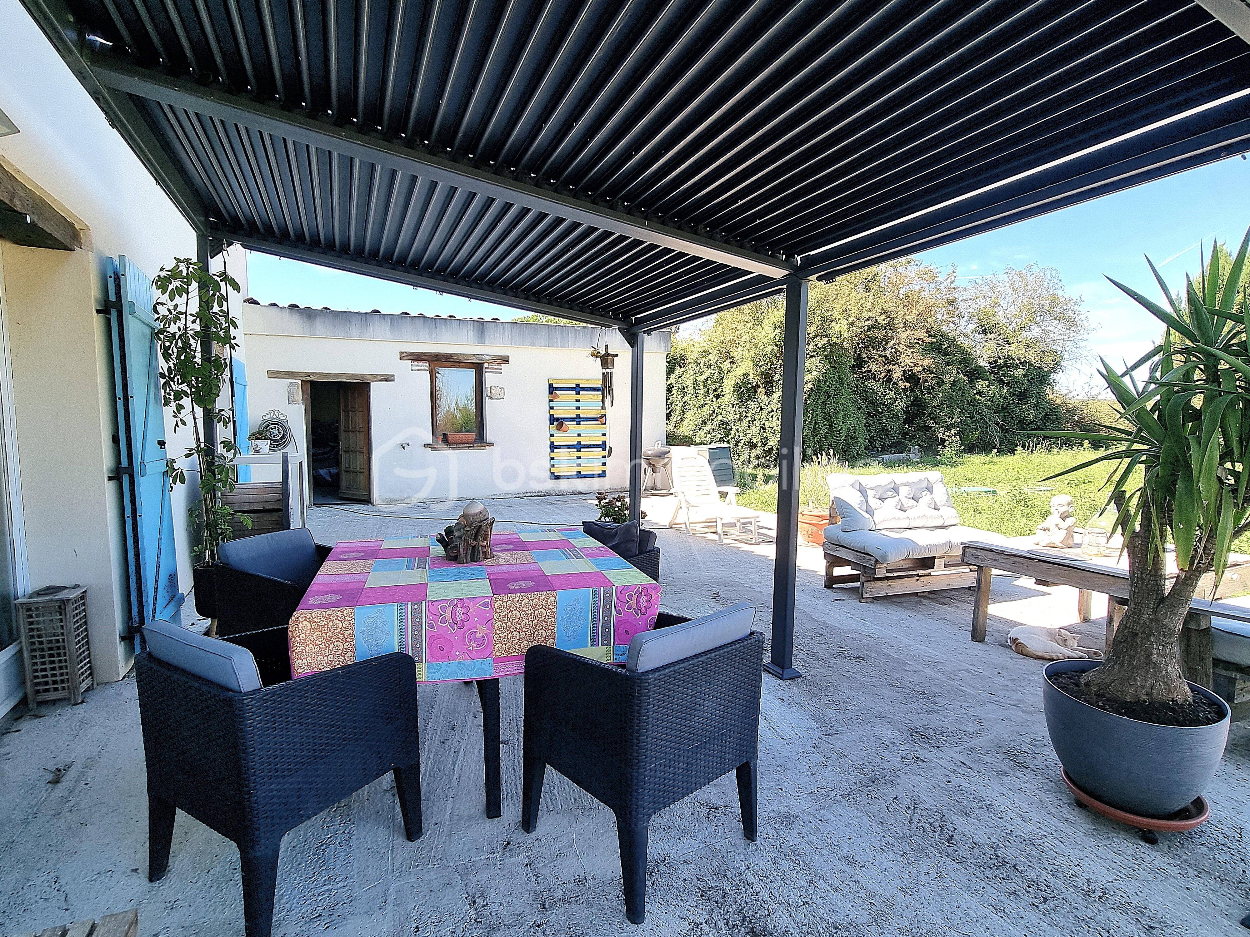 Corps de ferme de 215 m² - 20250903_153438ter.jpg