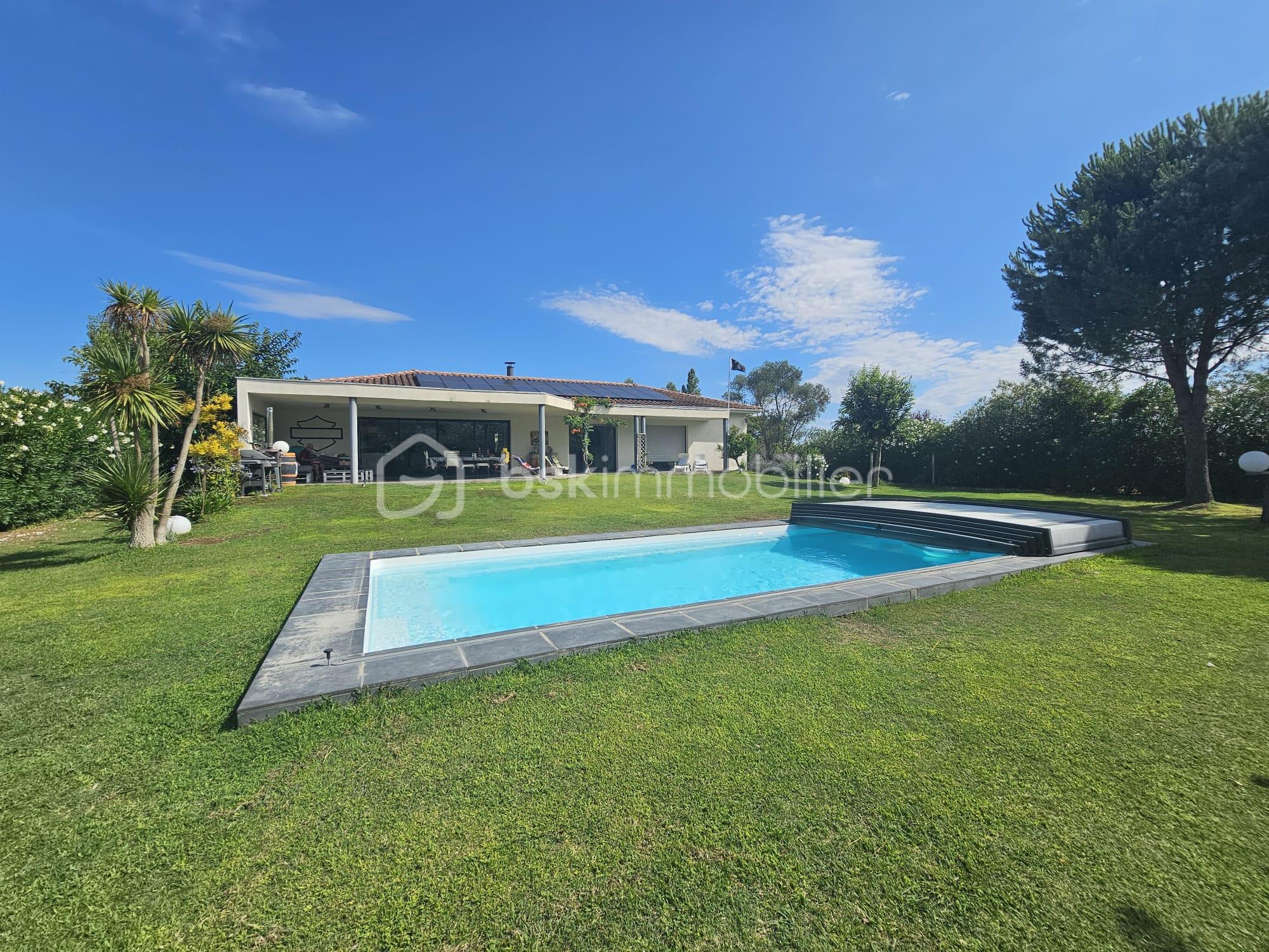 Maison de 168 m² - f3e36953-9574-42bb-88e4-51ee145adcc7.jpg