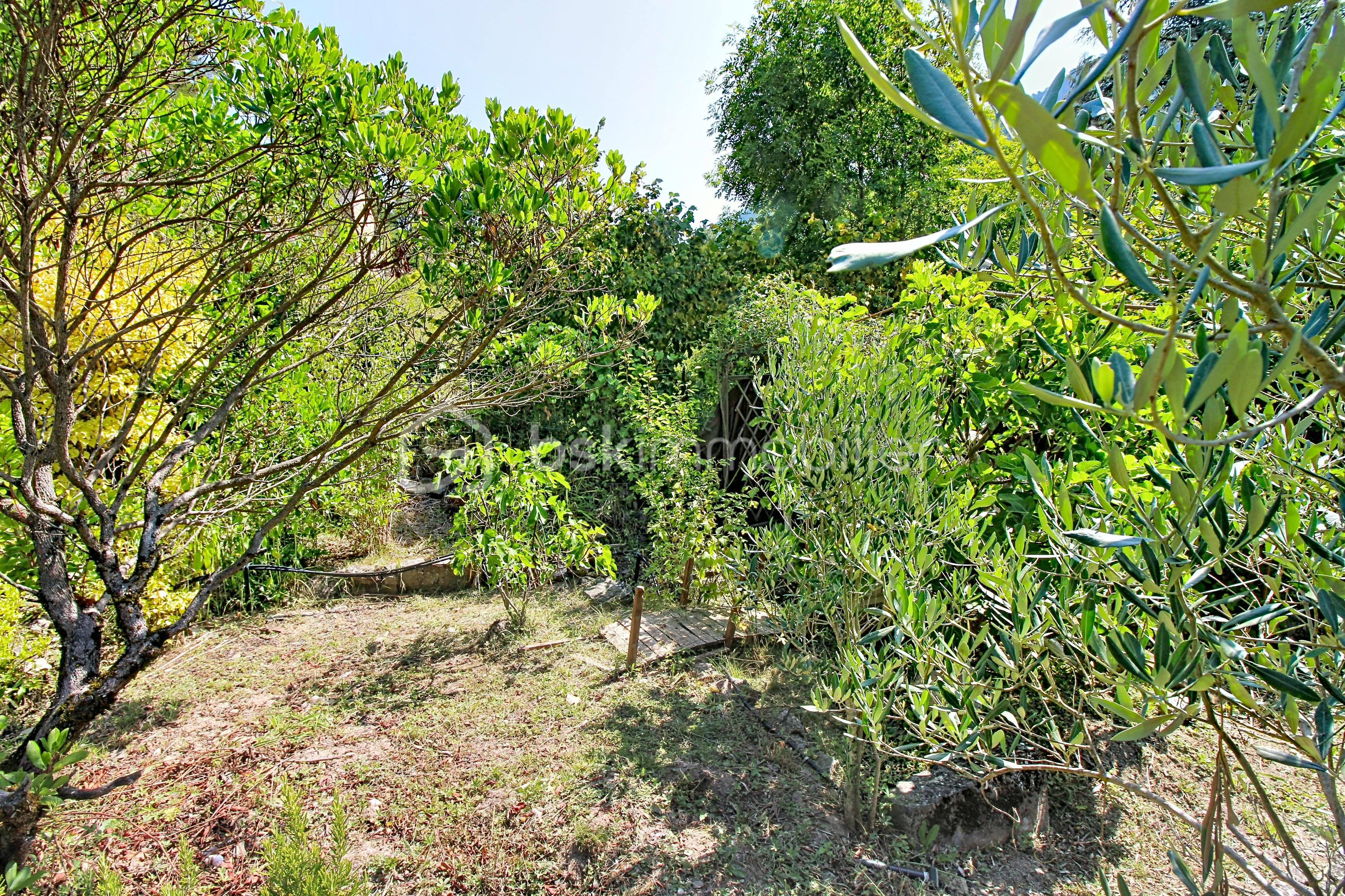 Maison de village de 100 m² - 384-route-de-riboules_00001(11).jpeg