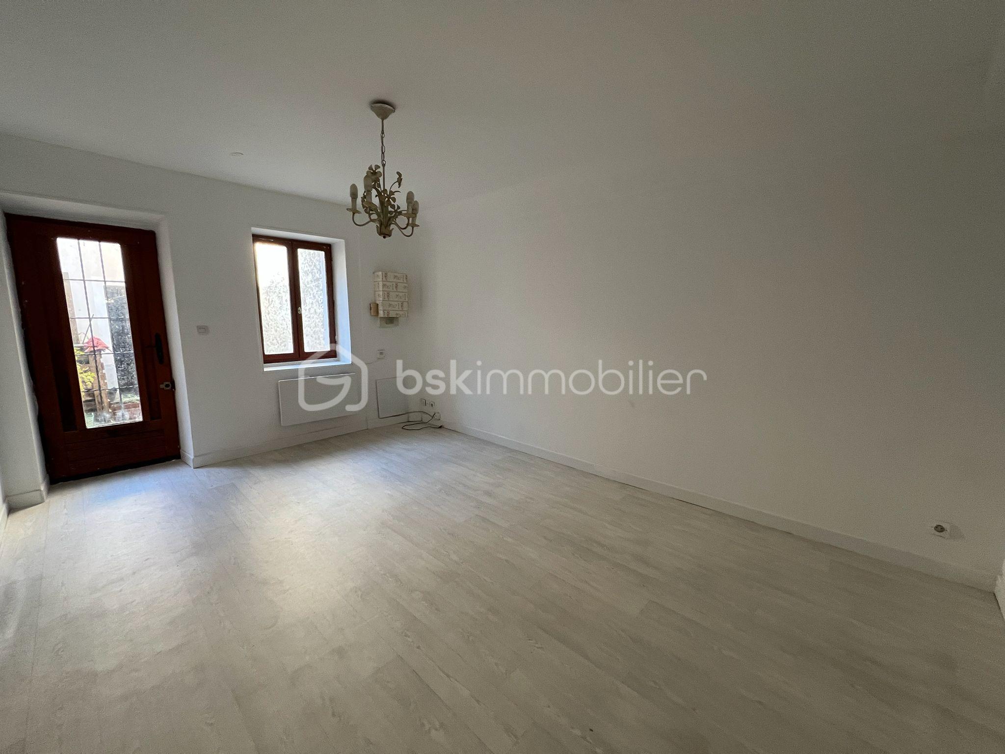 Maison de 57 m² - IMG-20251127-WA0024.jpg