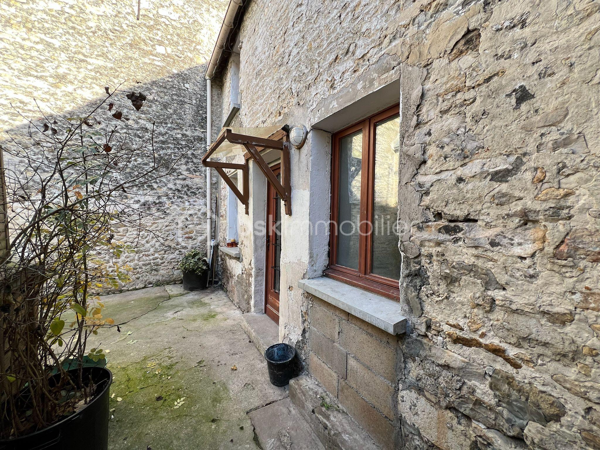 Maison de 57 m² - IMG-20251127-WA0021.jpg