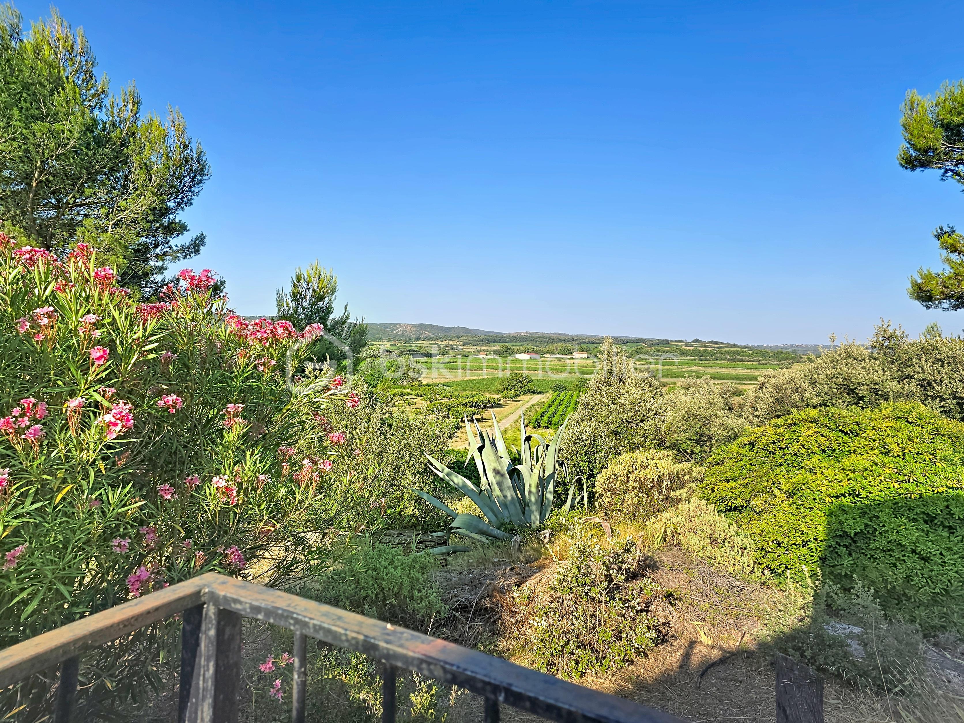 Maison 4 pièces 154 m² · à Vers-Pont-du-Gard · 154 m² · 290 000 €