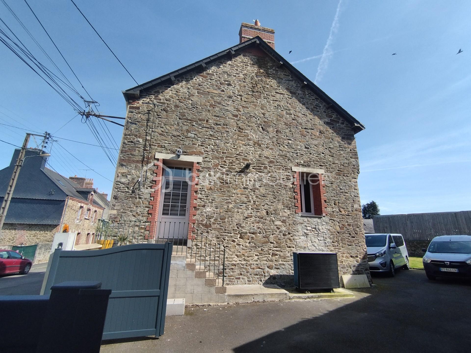 Maison de 111 m² - 6816b6cf-5490-478e-9009-5827a63e8e7f.jpeg