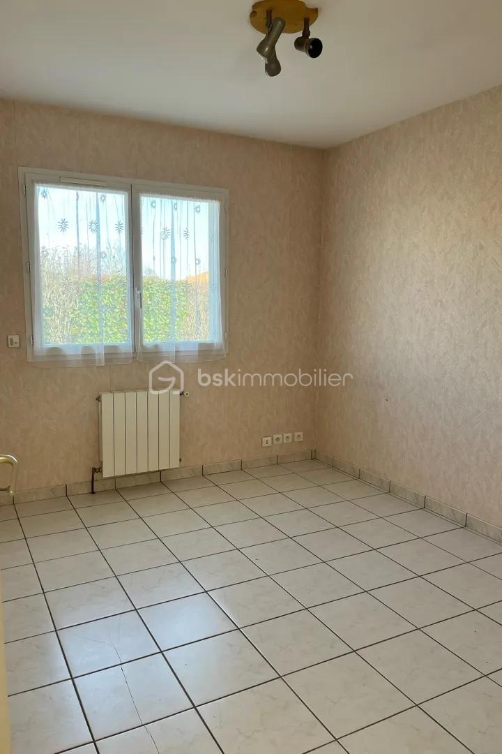 Maison de 117 m² - chambre 1.jpg
