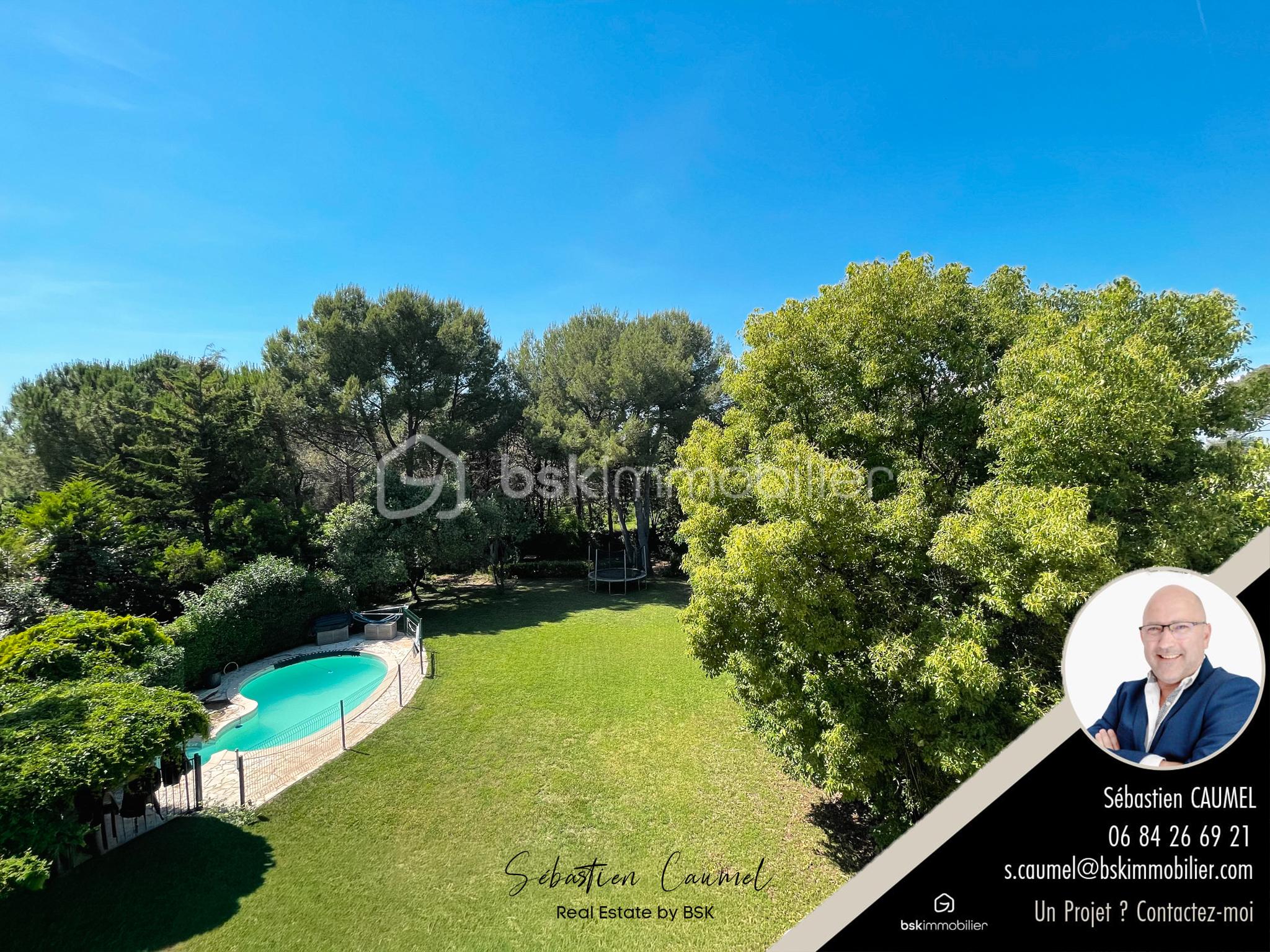 villa-architecte-jardin-piscine-saint-jean-de-vedas-34430 copie.jpg