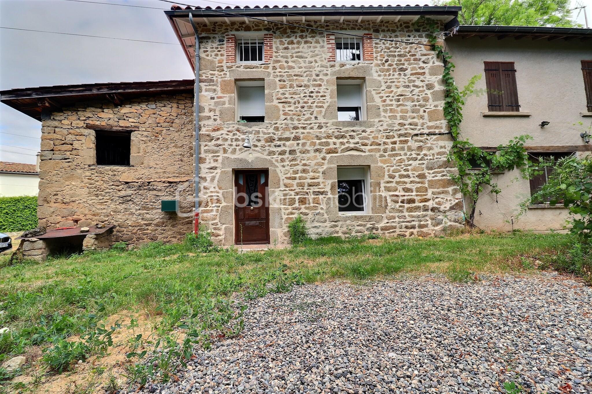 Maison en pierre de 133,85 m² - 0_0001.jpg