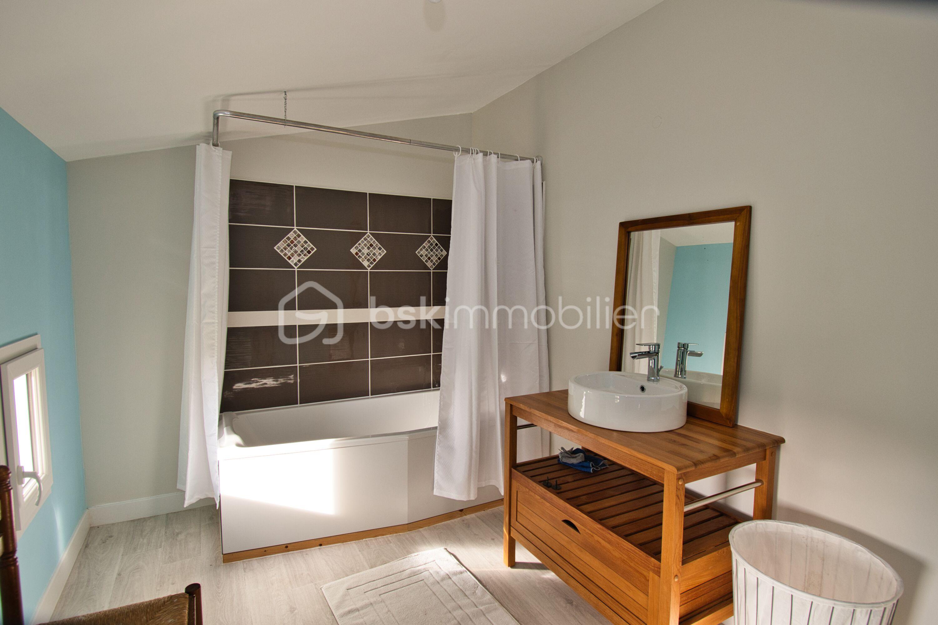 Maison en pierre de 160 m² - porcheres (6) - Copie.jpg