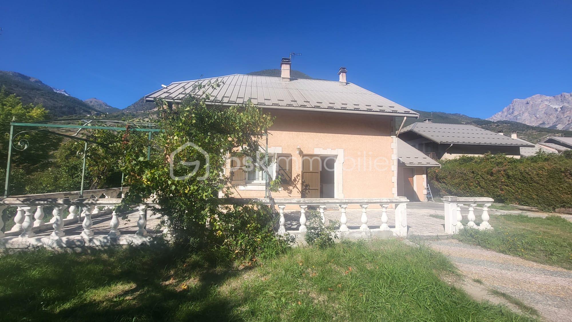 Maison traditionnelle de 155 m² - 89.jpg