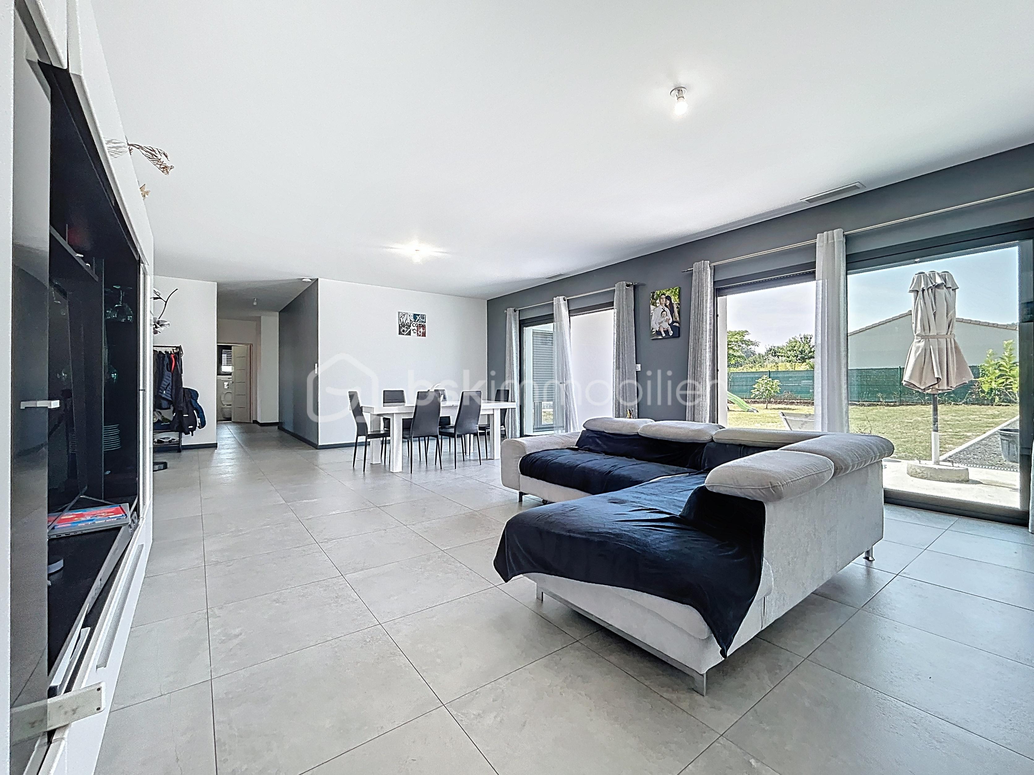 Maison de 160 m² - cubzac-les-pont_00039.jpg
