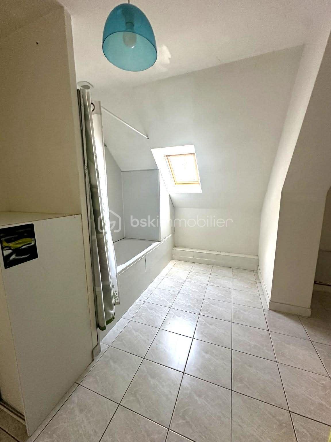 801c8b6a-bfaf-4804-a1e3-718824dc24e7.jfif