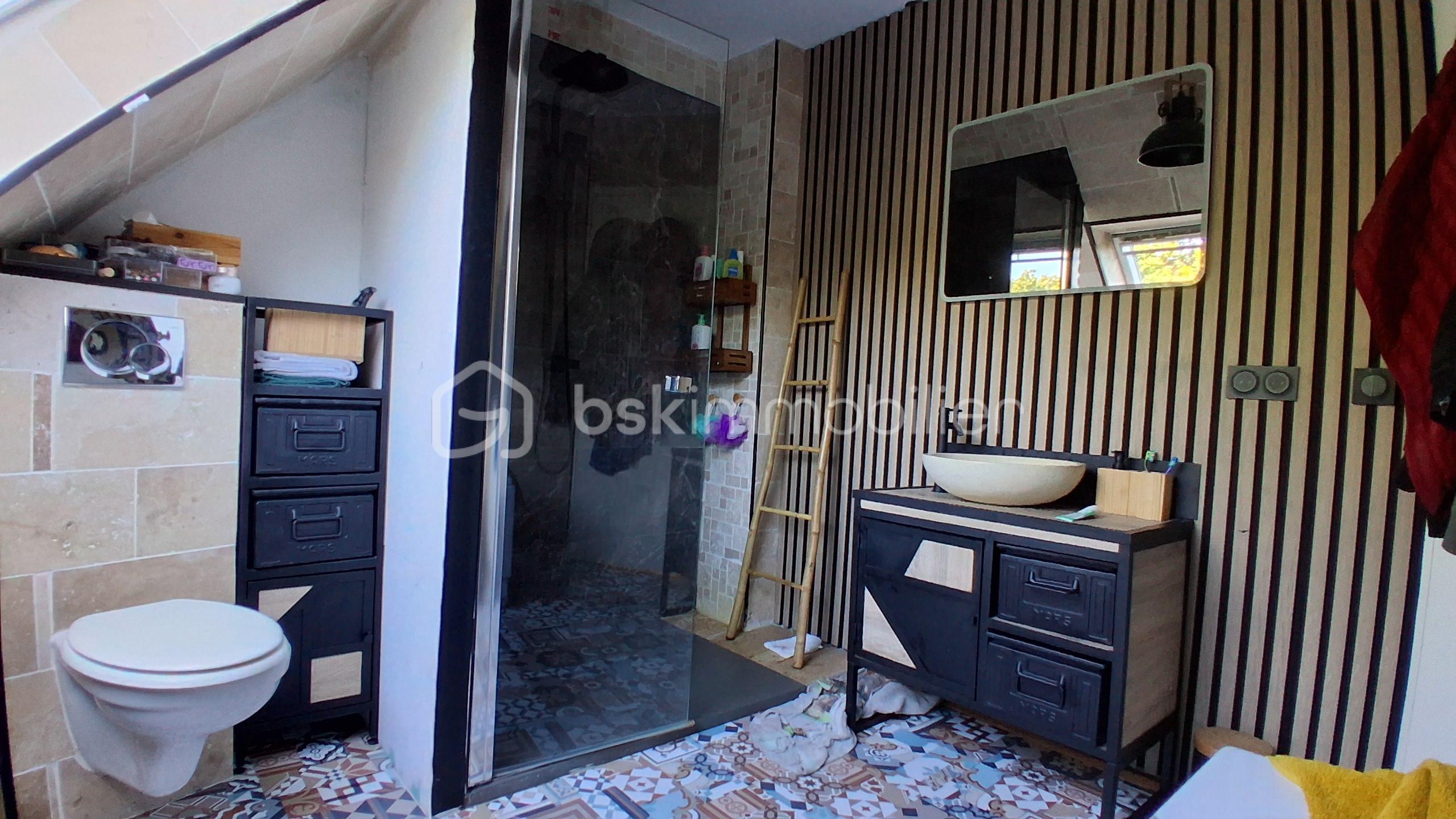 Maison de 93 m² - sdb+ sd'o.jpg