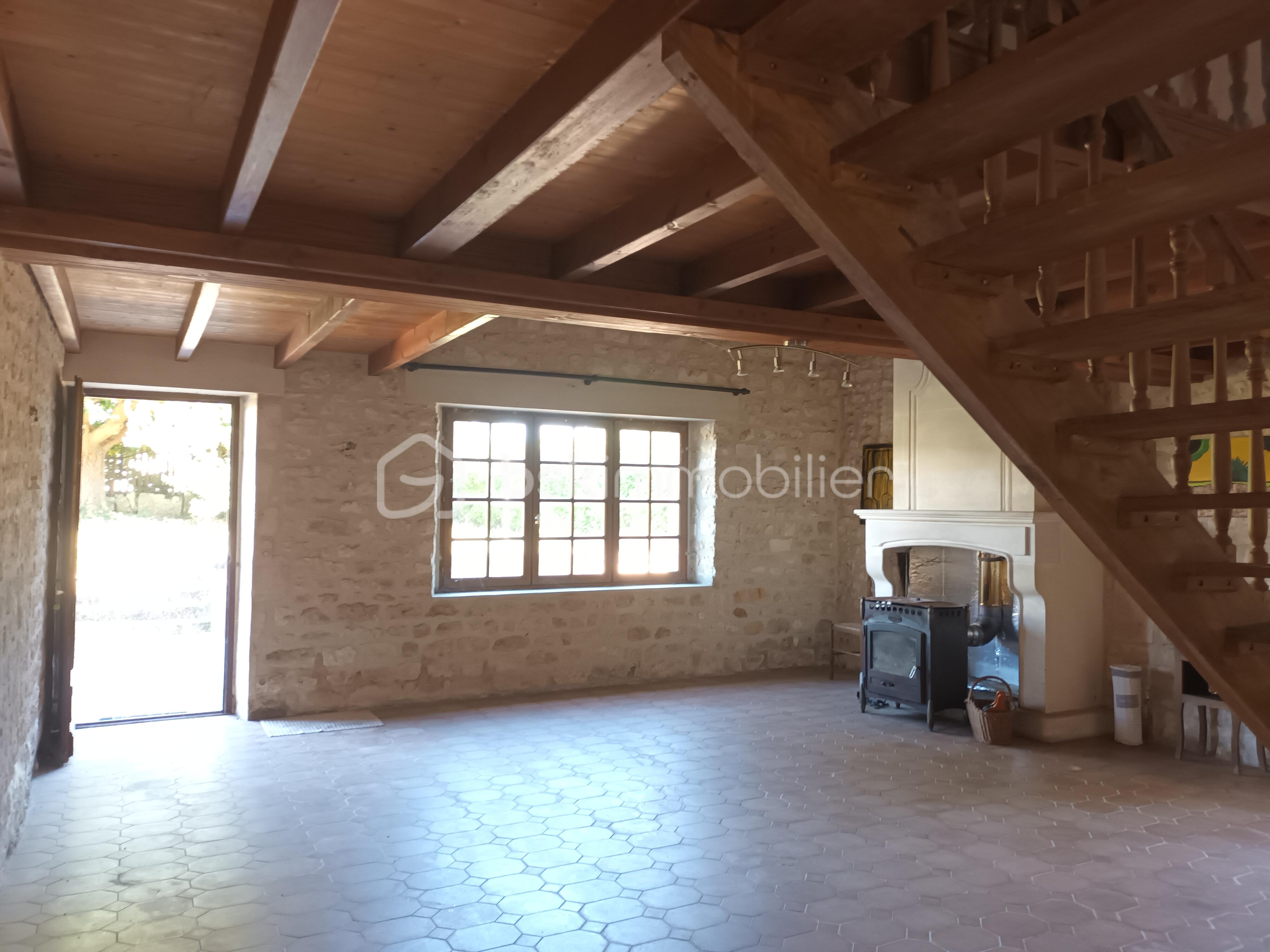 Corps de ferme de 379 m² - 20250807_113859.jpg