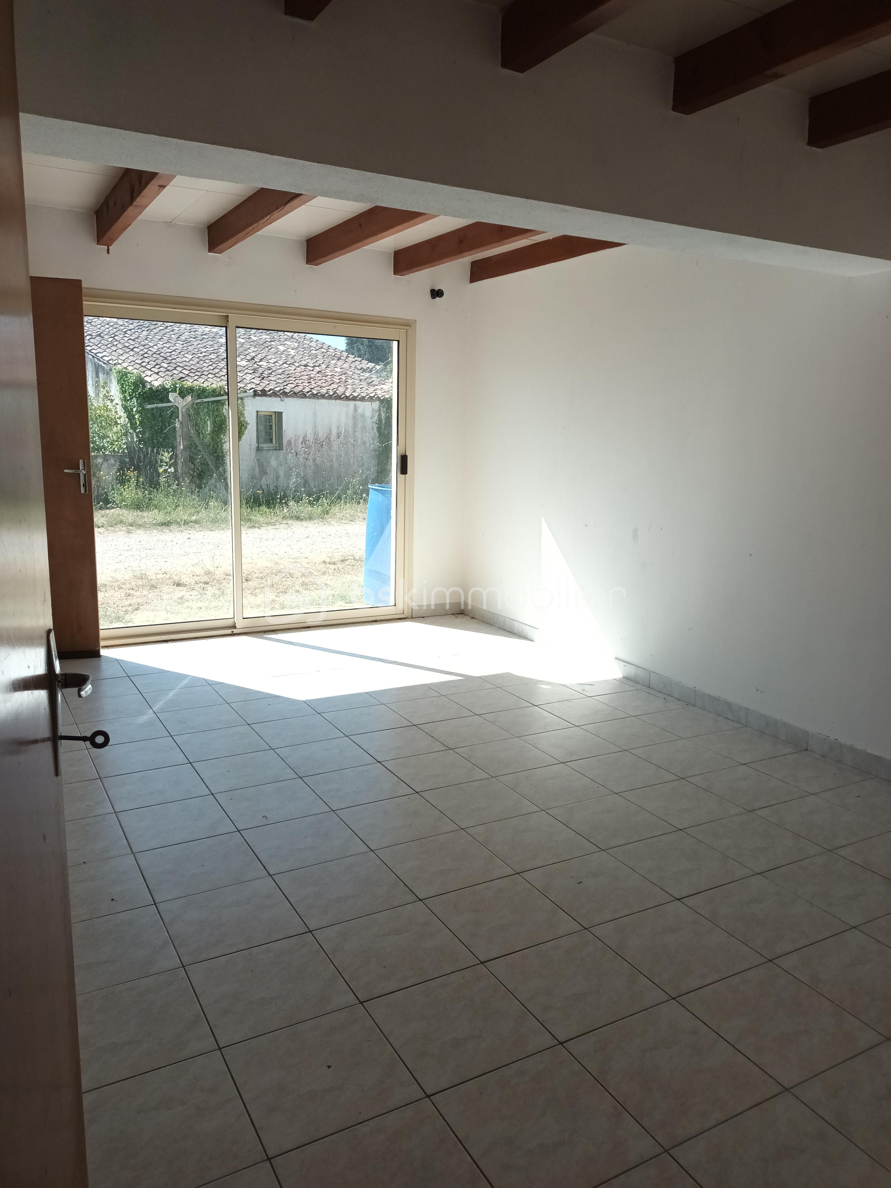 Corps de ferme de 379 m² - 20250807_105041.jpg