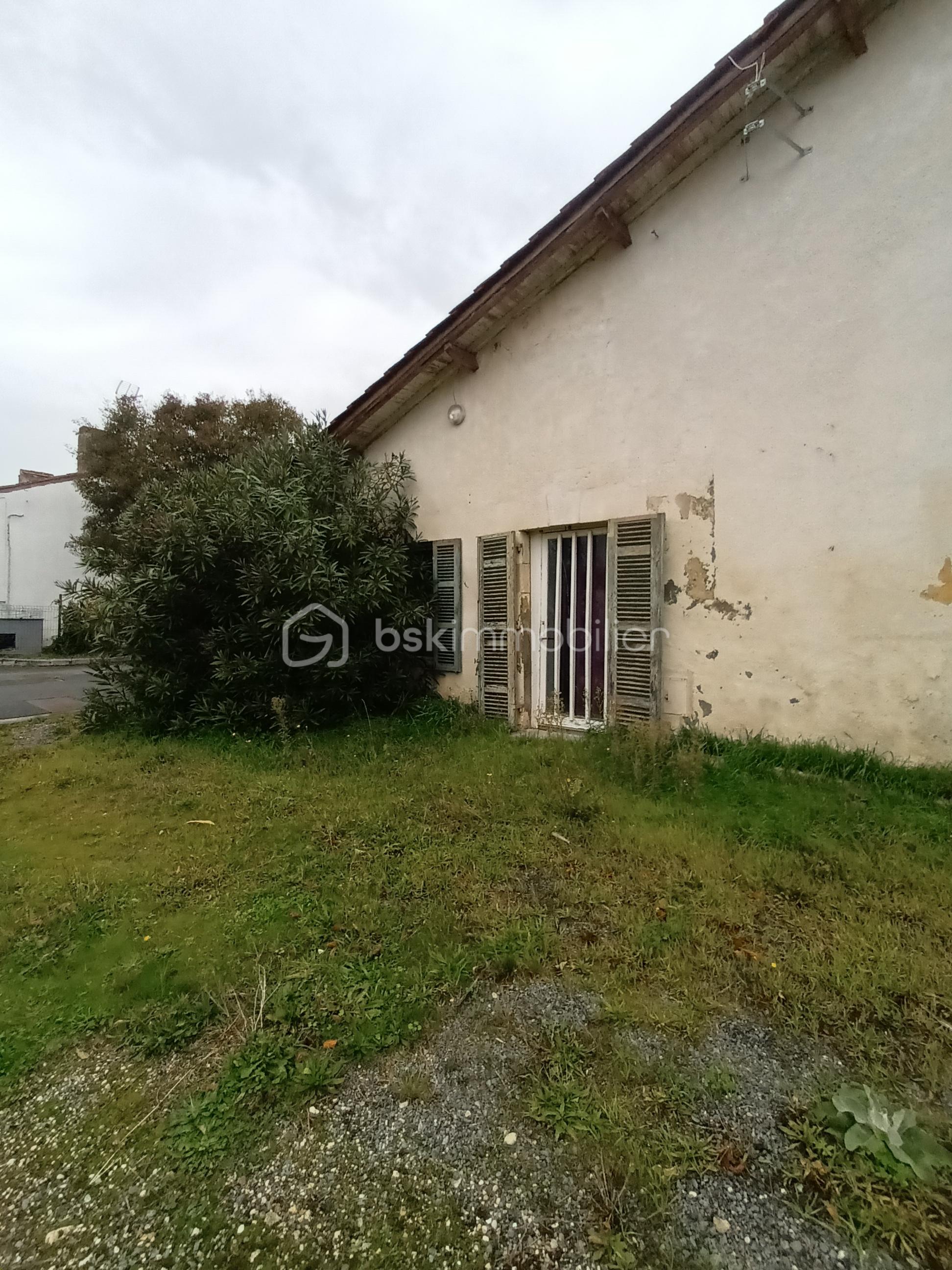 Corps de ferme de 379 m² - 20251106_111944.jpg