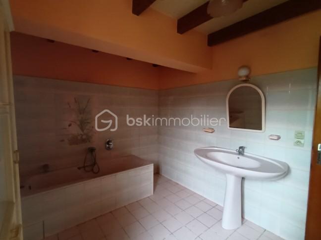 Corps de ferme de 379 m² - 1000018941.jpg