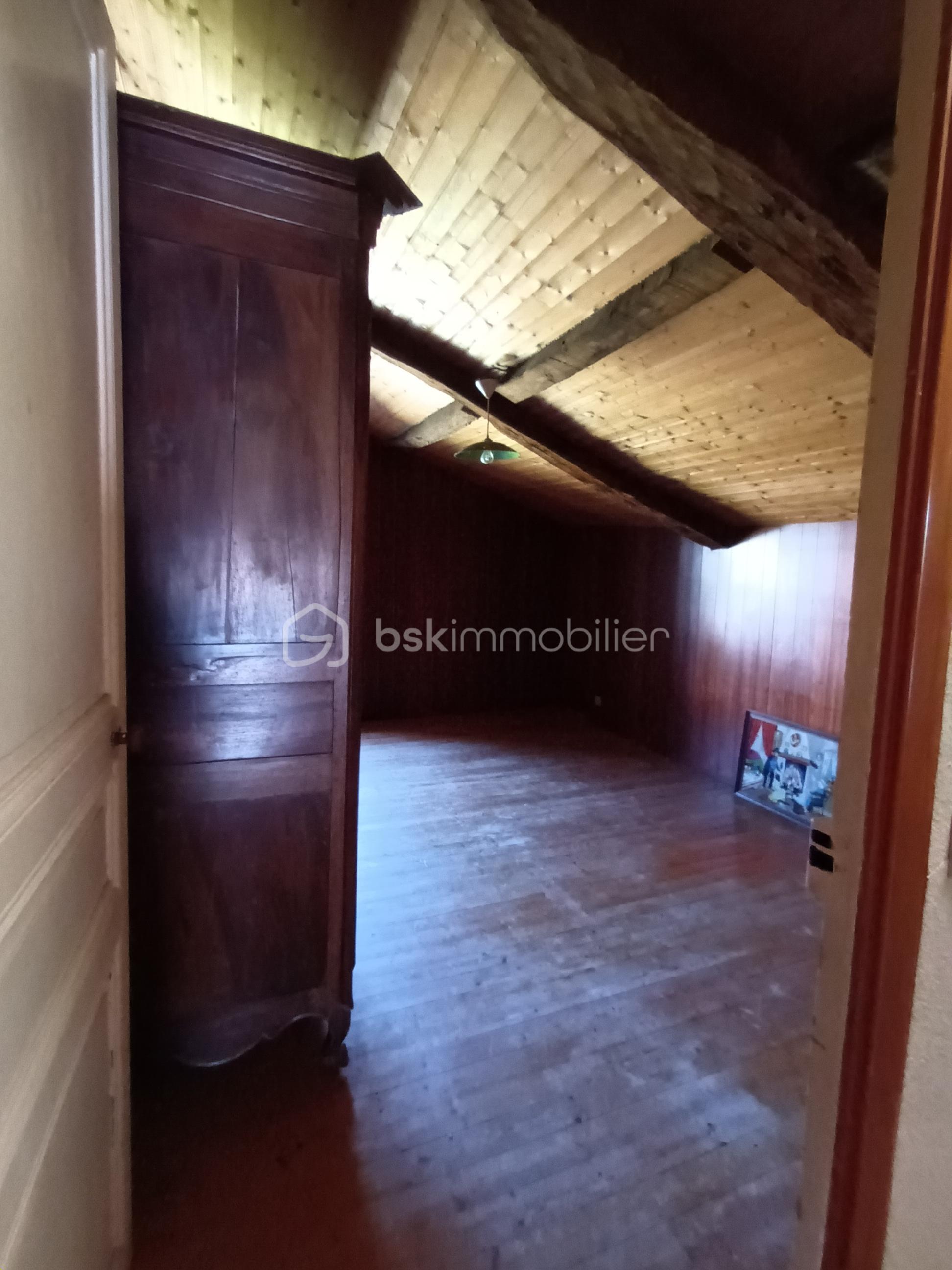 Corps de ferme de 379 m² - 20250807_110612.jpg