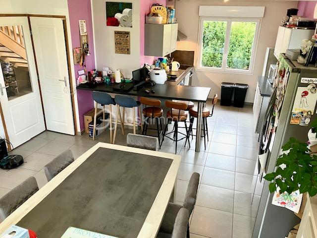 Maison de 100 m² - lannoy cuisine séjour de droite.jpg