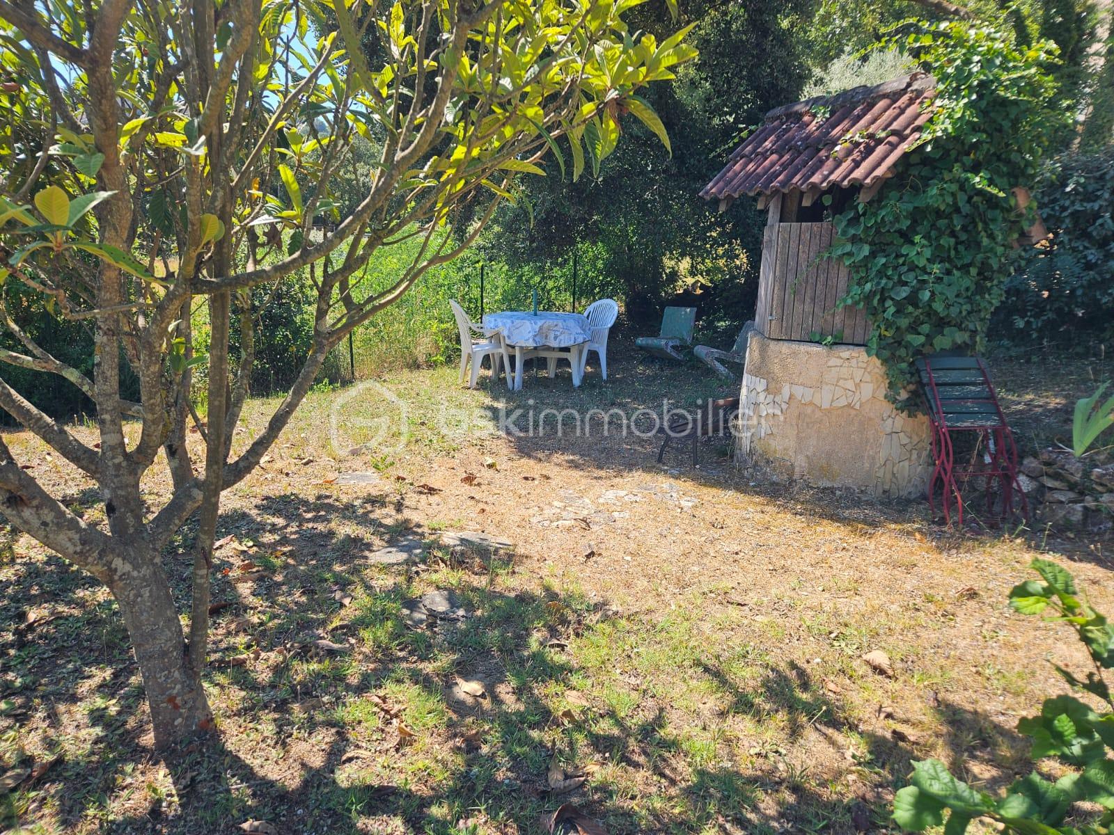Maison de 200 m² - 6a55309b-613f-45b2-851a-8ff484909b7e.jpeg