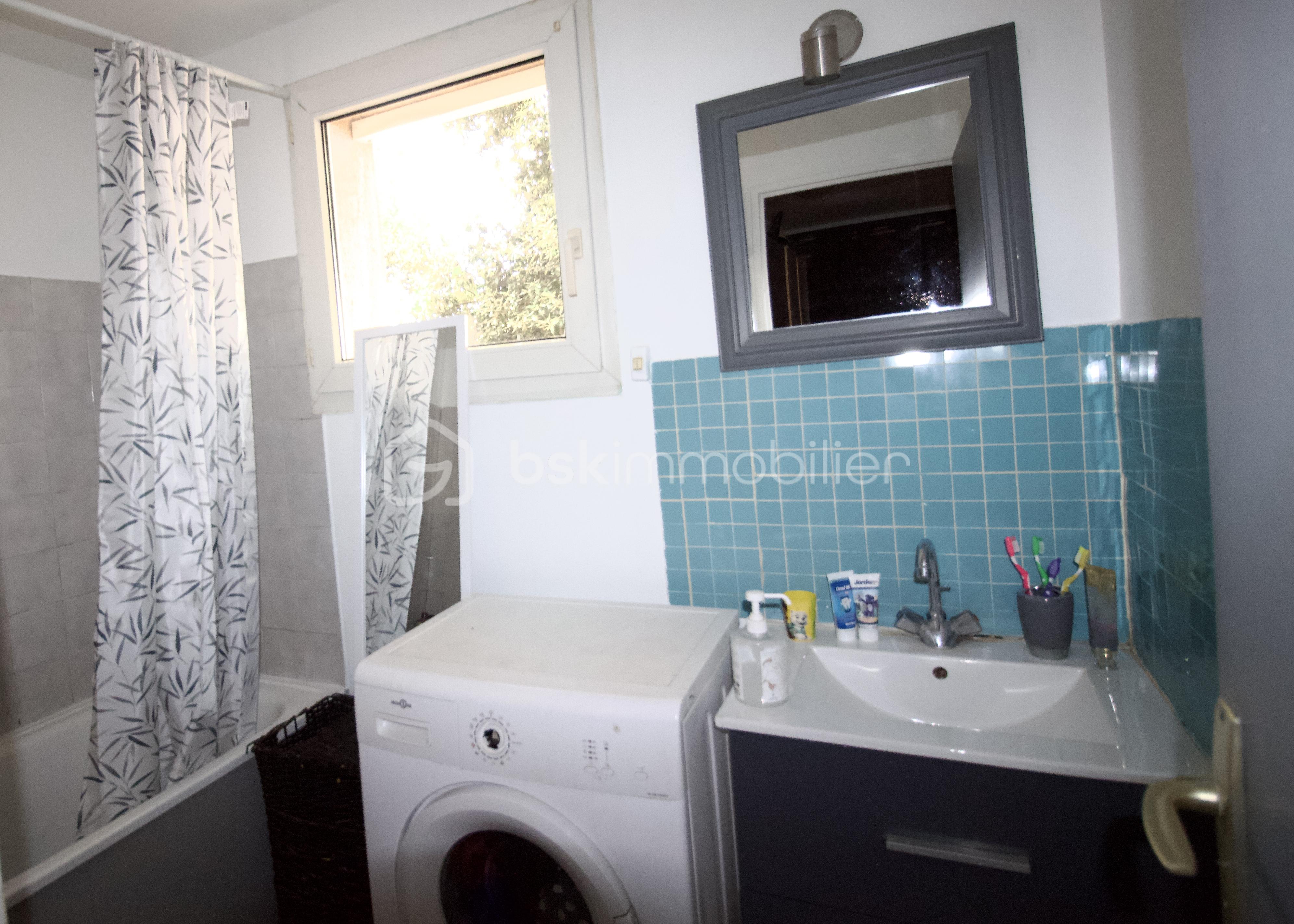 Appartement de 77 m² - P2.jpg