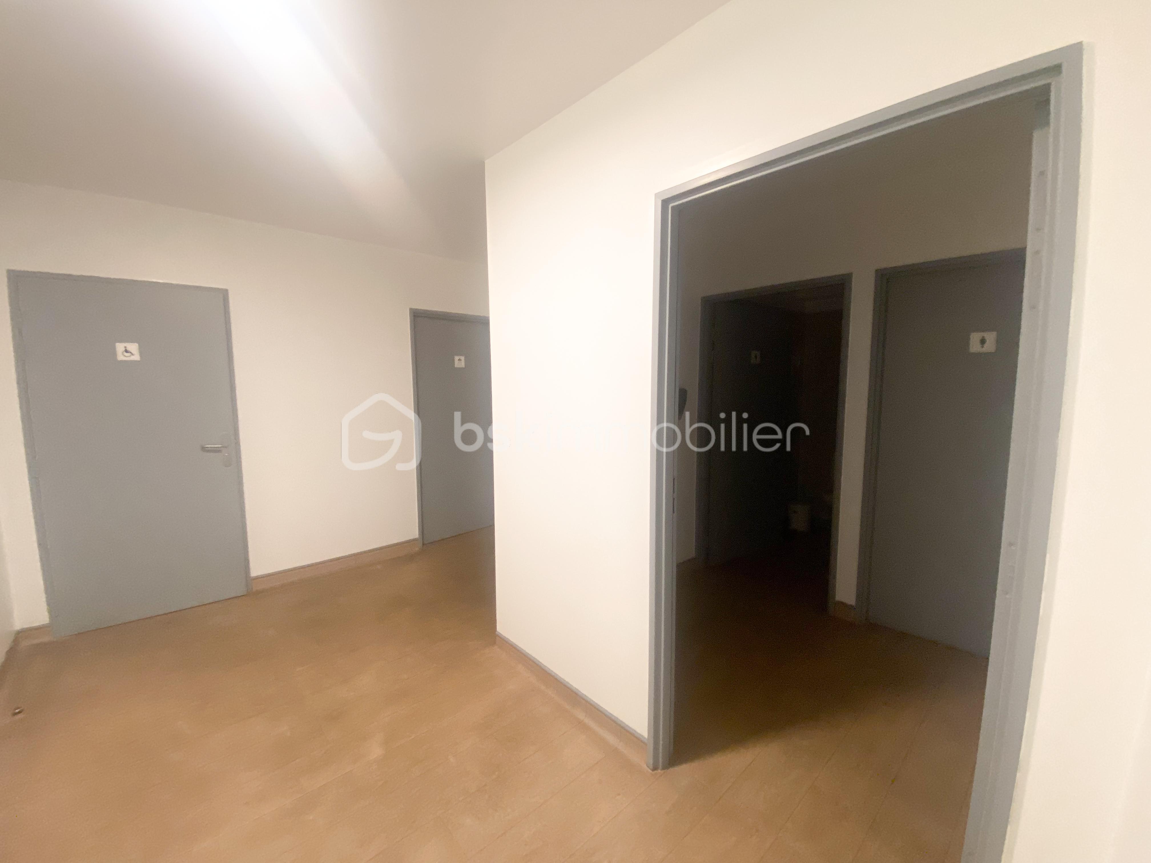 Bureau de 18 m² - IMG_8254.jpg