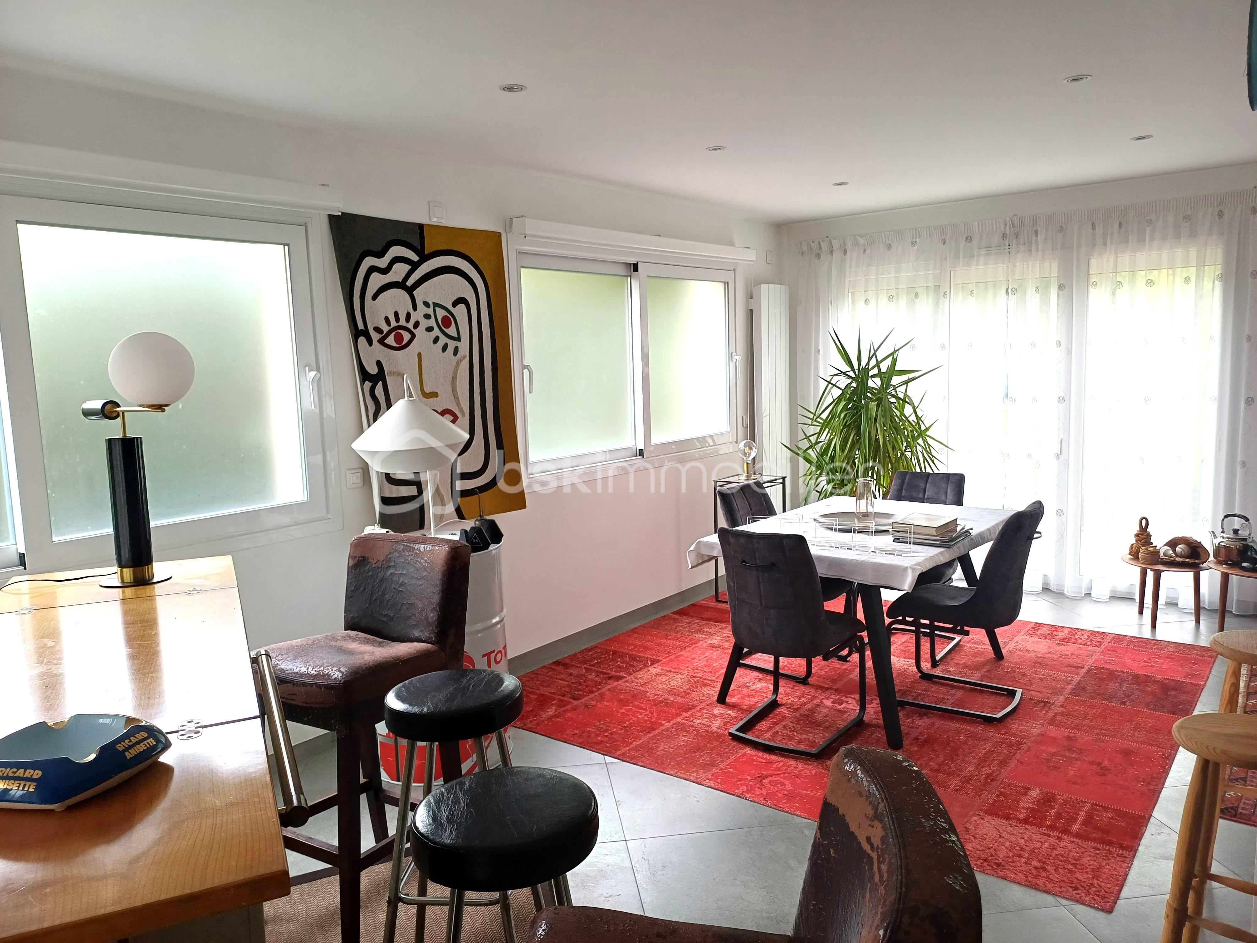 Maison de 243 m² - 20251111_111729.jpg